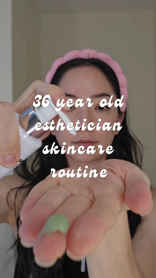 11 years as a licensed esthetician = a lot of learning, testing products, trial, and error. I've recently been trying out more Korean products, and I have found a few that work amazing giving fast results but are also gentle and keep the skin barrier in tact. The glass skin routine that actually works for me—balancing science-backed actives with deep hydration. ✨
Between two kids and entrepreneur life, my skin has been through it—but this lineup keeps it smooth, bright, and resilient:
☀️ PM Ritual for Glass Skin
💆♀️ AMBH Cosmic Glow + Melt Away
🔬 Magic Molecule Skin Spray
💧 Medicube No Pore Toner Pads
🧪 VT Reedle Shot 100
🌿 AMBH Calm Down Serum
💡 Sente Even Tone Retinol
👁️ Lira Pro Refining Eye Cream
💦 Sente Dermal Repair Cream
✨ Tofu Skin Method Nourishing Oil Elixir
👄 Torriden Solid In Lip Essence
All products available in the link in bio!
Consistency > perfection. These products have become staples in my lineup. This routine has truly transformed my skin.
Ready to level up your skincare game? DM me or hit the link in bio to book a consultation! ✨ We offer virtual skin consults too—perfect if you’re not in Hawaii or just a busy working mom like me. Let’s get your skin glowing!