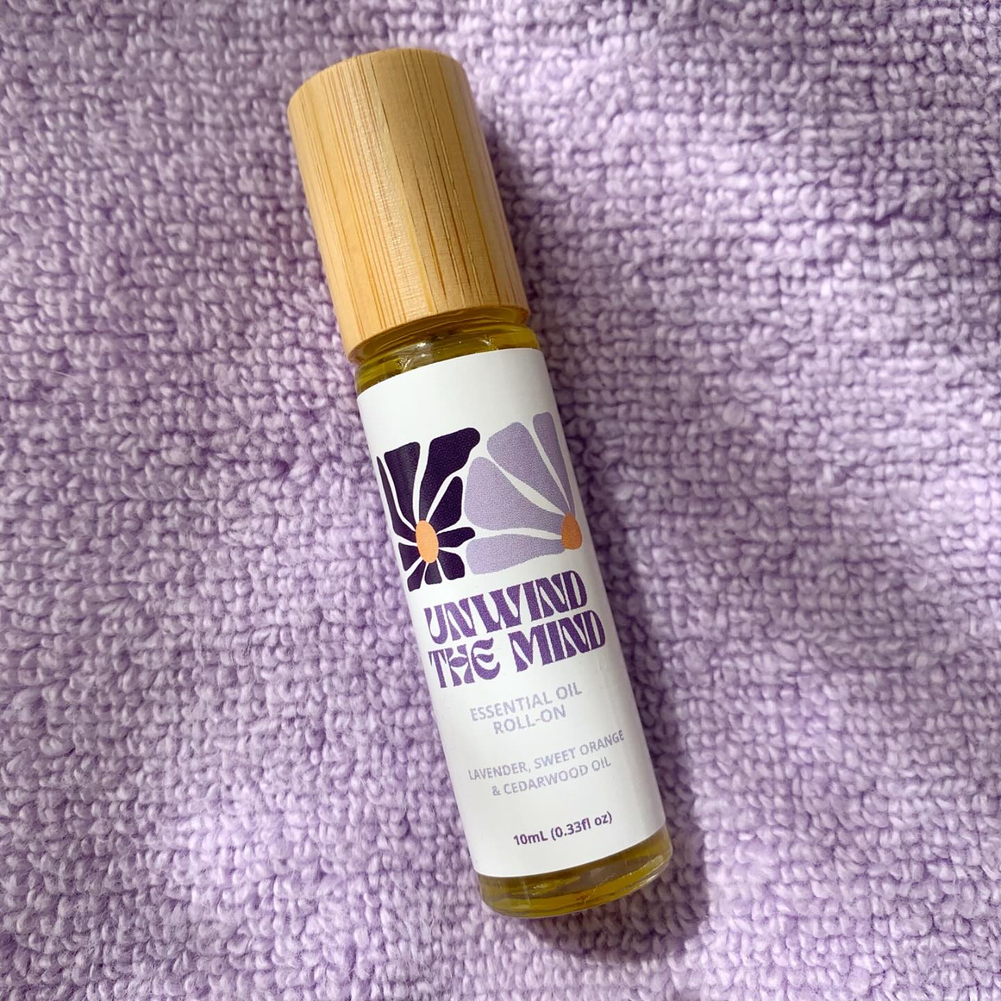 Unwind the Mind🌿 Our essential oil roller is here to calm your mind and soothe your senses 💜 Made with a tranquil blend of Lavender, Sweet Orange, and Cedarwood, you’ll be melting into serenity in no time!
#relaxation #essentialoils #selfcare