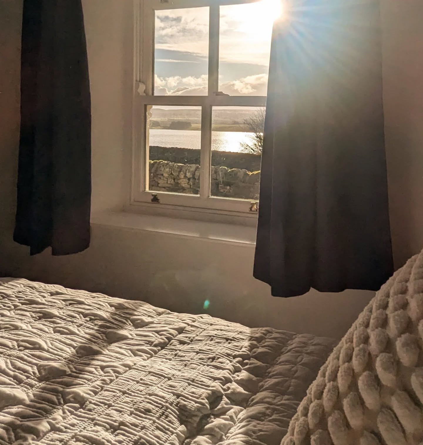 🌊☀️ Wake Up to This View ☀️🌊
Mornings at Cronkley Cottage don’t get much better than this… cosy in bed and a breathtaking water view right from the window. ☕🛏️👀✨
Epic views from both bedrooms - swipe for the other bedroom view from bed.
🔗 Book now: www.cronkley.com
#RoomWithAView #WakeUpHere #CronkleyCottage #WaterView #Northumberland #CountyDurham #CosyEscapes #LazyMornings #HolidayLet
#HolidayCottage