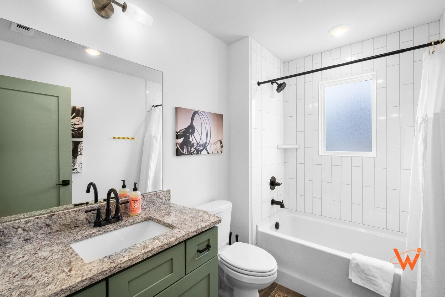 The best way to showcase your property? Work with WATTSi ✨ https://www.wattsi.com/
#3dtour #realestate #realestatephotography #nashville #photography #nashvillephotographer
