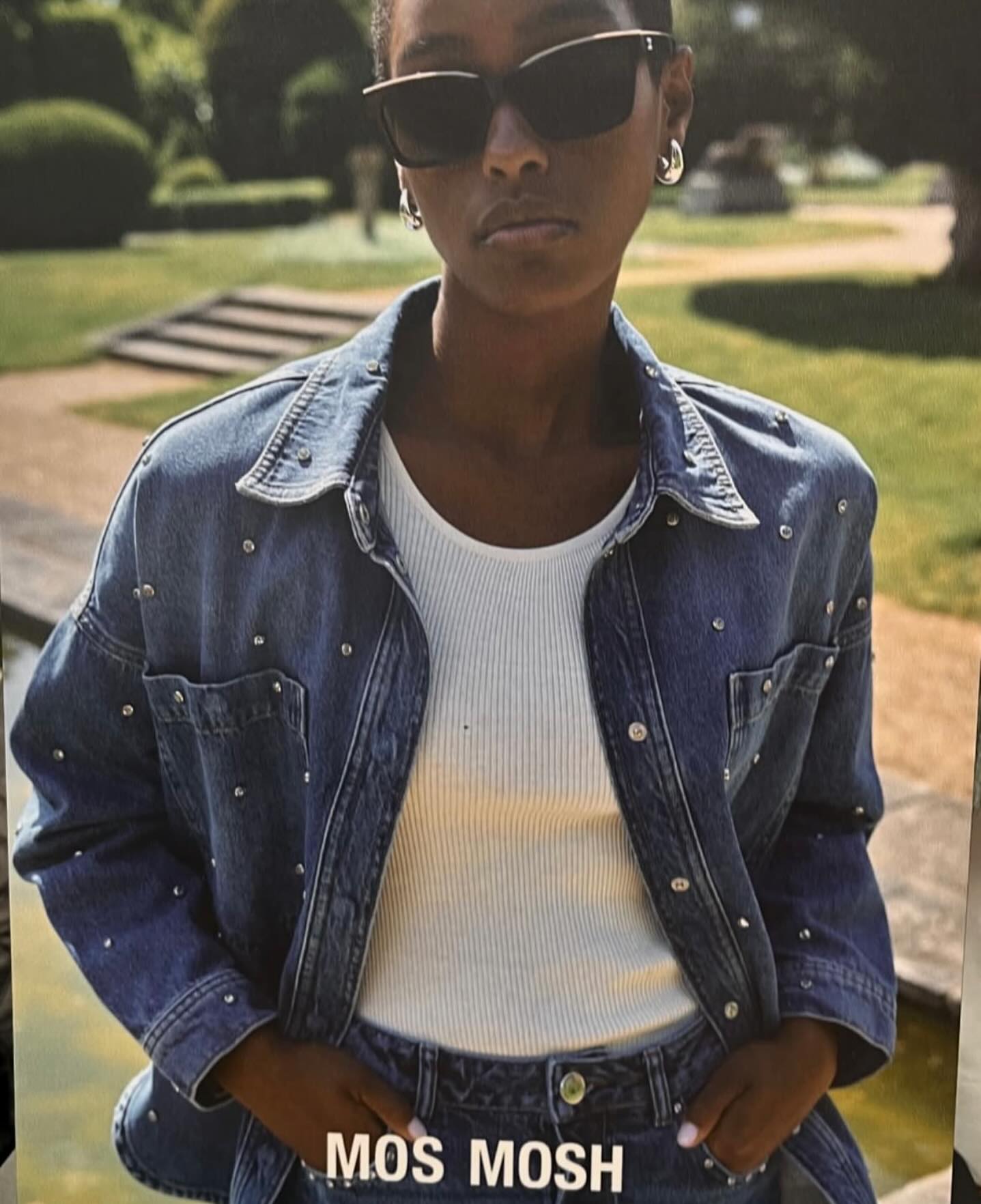 Chemise en jean de la nouvelle co P/E25, signé Mos Mosh🫶🏼🇩🇰