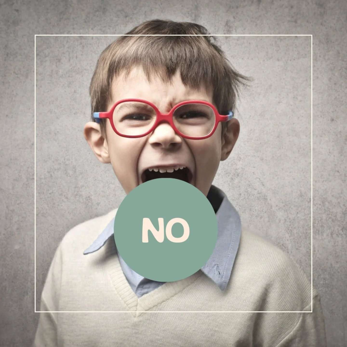Uno dei motivi per cui i genitori tendono a perdere la pazienza è proprio il rifiuto a compiere un azione che viene richiesta.
Lo sapevi che NO è una delle prime parole che I bambini imparano?
È buona pratica iniziare fin da subito a porre domande che non lasciano spazio ad un No netto.
Diamo l' alternativa e poniamo domanda che permettono di pensare ad azioni positive e stimolanti.
#pedagogia #educazionerispettosa #comunicazione #crescita #genitoriconsapevoli