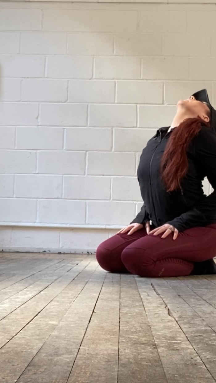 The spine.
…
Our support system. Our scaffolding. Our movement center.
…
As someone who experiences persistent back pain due to energetic, emotional, relational, physical & somatic trauma…it is important that I really take the time to consistently be with my spine & any feedback it gives me. On this day, I was incredibly stiff in my lower back & needed to stabilize my pelvis before I moved through my entire spine. By grounding my sitz bones on my heels, I was able to find movement in my thoracic (mid-spine / ribcage) & cervical (upper-spine / neck) that let my lumbar (lower-spine / pelvis) begin to soften overtime. You’ll notice how I use touch / rubbing to give my nervous system some support in the place where my fascia consistently locks up.
…
What do you see when you watch my spine moving?
…
#kaiaevolutions #alchemyinmotion #embodiedalignment #somaticintegration #nervoussystemregulation #embodimentpractices #safety #intimacy #empowerment #trustyourself #hopecoaching #afeelingoftrust #purelittlesistertransforming #traumawork #somatictrauma #chronicpain