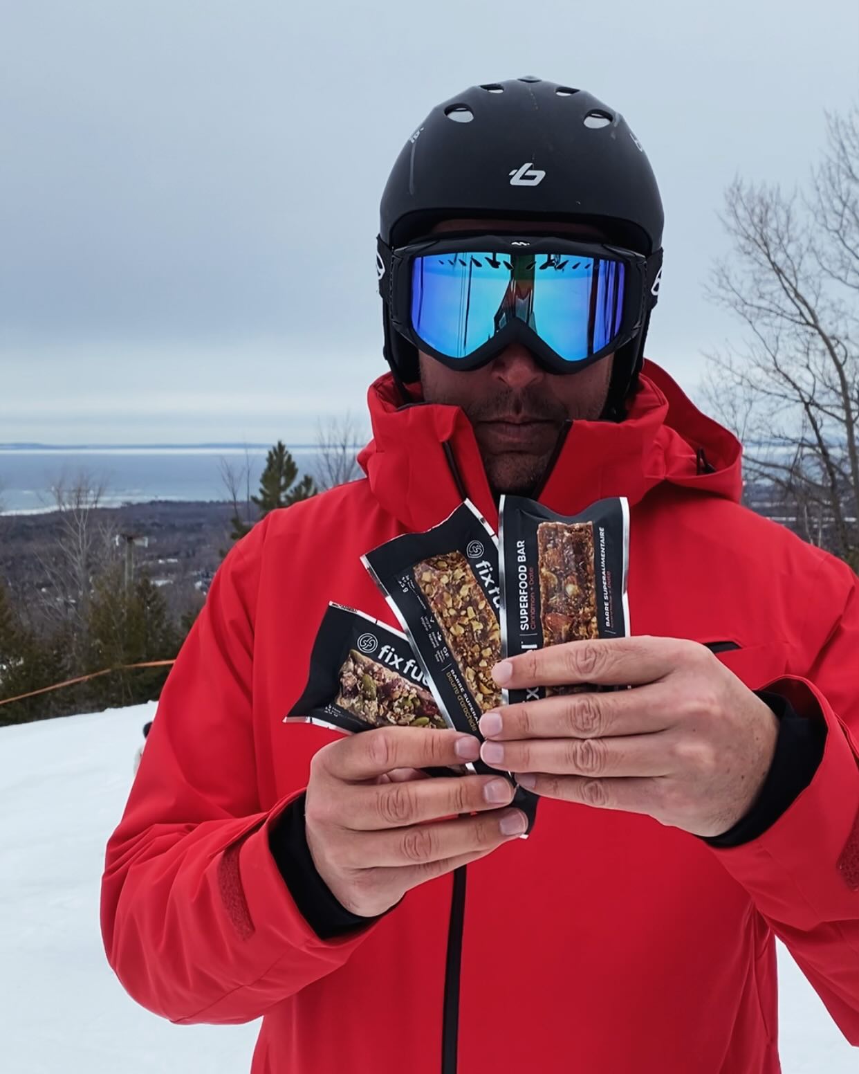 Ski, snack, repeat—tasty whole food bars for endless runs.
#FixFuel #FuelYourAdventure