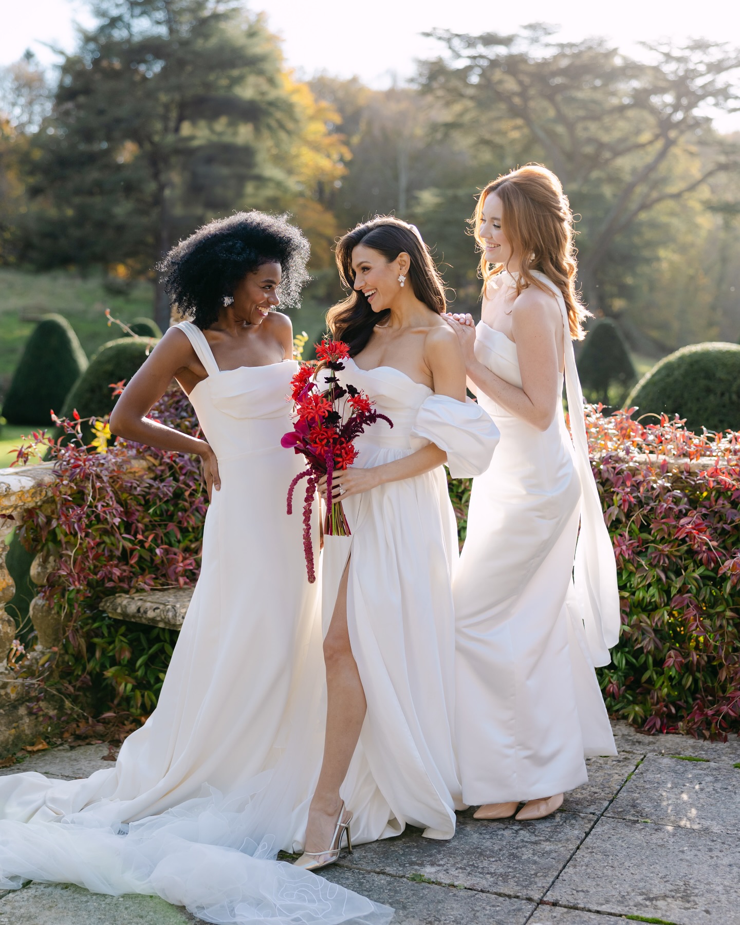 ♥️ Happy International Women’s day ♥️
Credits to this awesome workshop;
Planning and design @bluebird_creative
Workshop Host and Photographer @therceducation @rebeccacarpenterphotography
Content Creation @the_contented_co
Videographer @johntaylorfilms
Florist @clementinemoon_floraldesign
Bridal Wear @maramariebridal
Veils @rebeccaannedesigns
Hair & Makeup Artist @melissaoldridge
Lighting and Production @visionsgroup100
Paper Flowers @fiona.andgrace
Bar Company/Bar @thedrunkenjockeys
Production/Scenic @scenicescapeltd
Tableware and Linen @maisonmargauxltd
Draping @drap.d
Furniture @wedhead_london
Stationery @loupaper_
Bridesmaids Outfit @maramariebridal
Cake @bloom.bakehouse
Shoes @sheischeval
Flatlay Boards @cblbackdrops
Mirrorman @viralmusicuk
Venue @parnhampark
Jewellery @megantheresecouture
Bride & Groom @michaelaguibarra
Bridesmaid 1 @ieshamullah
Bridesmaid 2 @Emmaatkins93
Shoot and Content Assistant @girlfriday.social
#hairandmakeup #blackandwhitebeauty #timelesselegance #vintagehairinblackandwhite #blackandwhitefilm #vintagehairstyle #bridalhairandmakeup #emilyrobinsonphotography #melissaoldridge #bridalhairdorset #bridalmakeupdorset #makeupartistdorset #hairstylistdorset #desintationhair #destinationmakeup #hairandmakeupartistindorset #hairstylistindorset #makeupartistibdorset