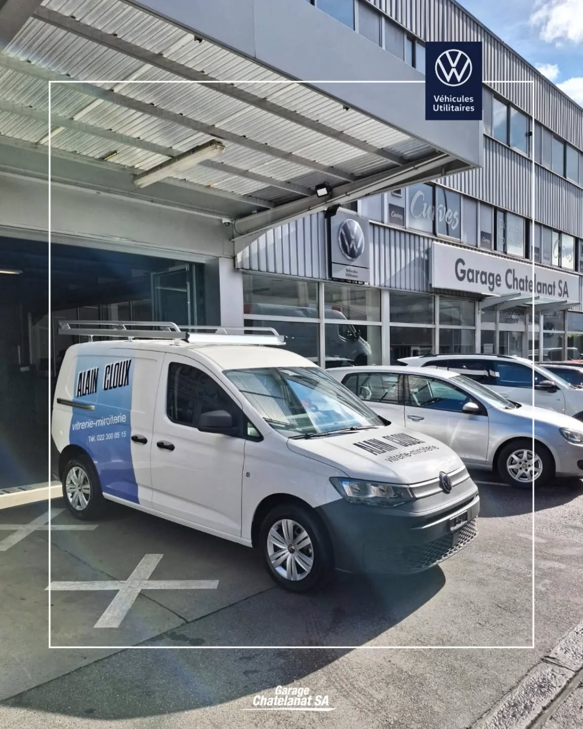 « Les entrepreneurs qui nous font confiance »
🚛 Mise en main d'un VW Caddy à la société Alain Cloux Vitrerie - Miroiterie 🚛
Un grand merci à à la société Alain Cloux Vitrerie - Miroiterie pour leur confiance ! 🙌
Cette entreprise est spécialisée dans les travaux de vitrerie et miroiterie. Sur tout produit verrier sur tout support, dans la construction et à votre domicile. Ils étudient vos projets pour réalisations en verre, afin de trouver la solution adaptée à vos besoins
Ce Caddy Fourgon, à été équipé selon les besoins de l'entreprise 👌🚐
Bonne route à eux avec leur nouveau véhicule ! 🚘
#caddy #utilitaire #vw #volkswagen #entreprise #genevoise #venteautomobile #swisscars #geneve #automobile #instacar #garagechatelanat #utilitaire #geneve