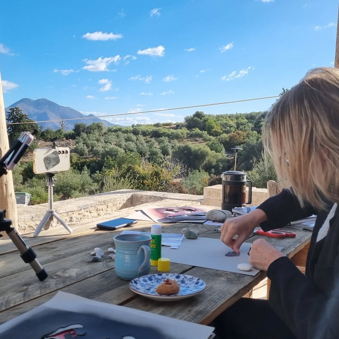 The Blue Daisy House is a place of inspection. Perfect spot to make art and enjoy the scenery