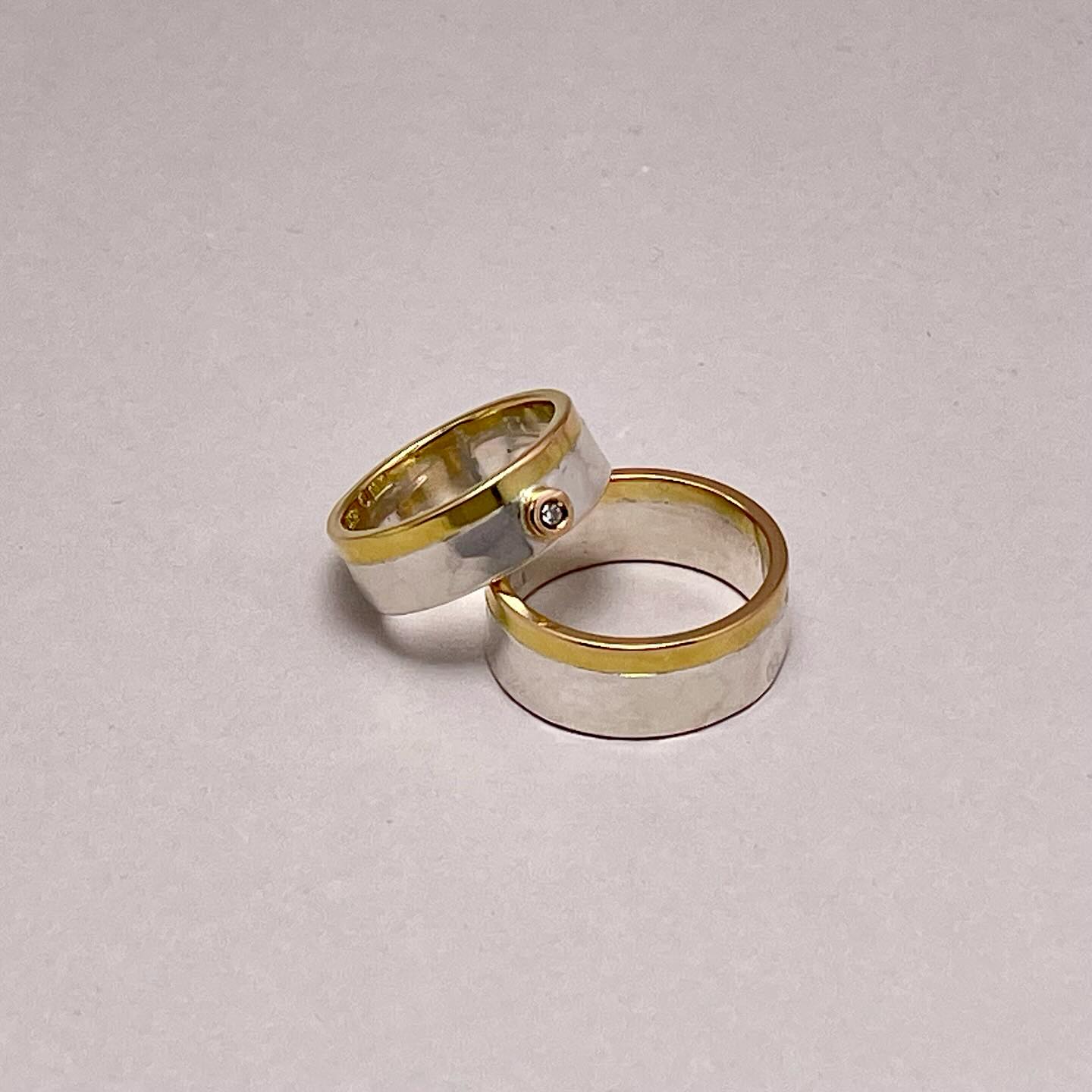 Hammered silver, polished 18k gold and a diamond on the lady’s ring - wedding rings picked up today💍💍I wish the happy couple many years of love to come!