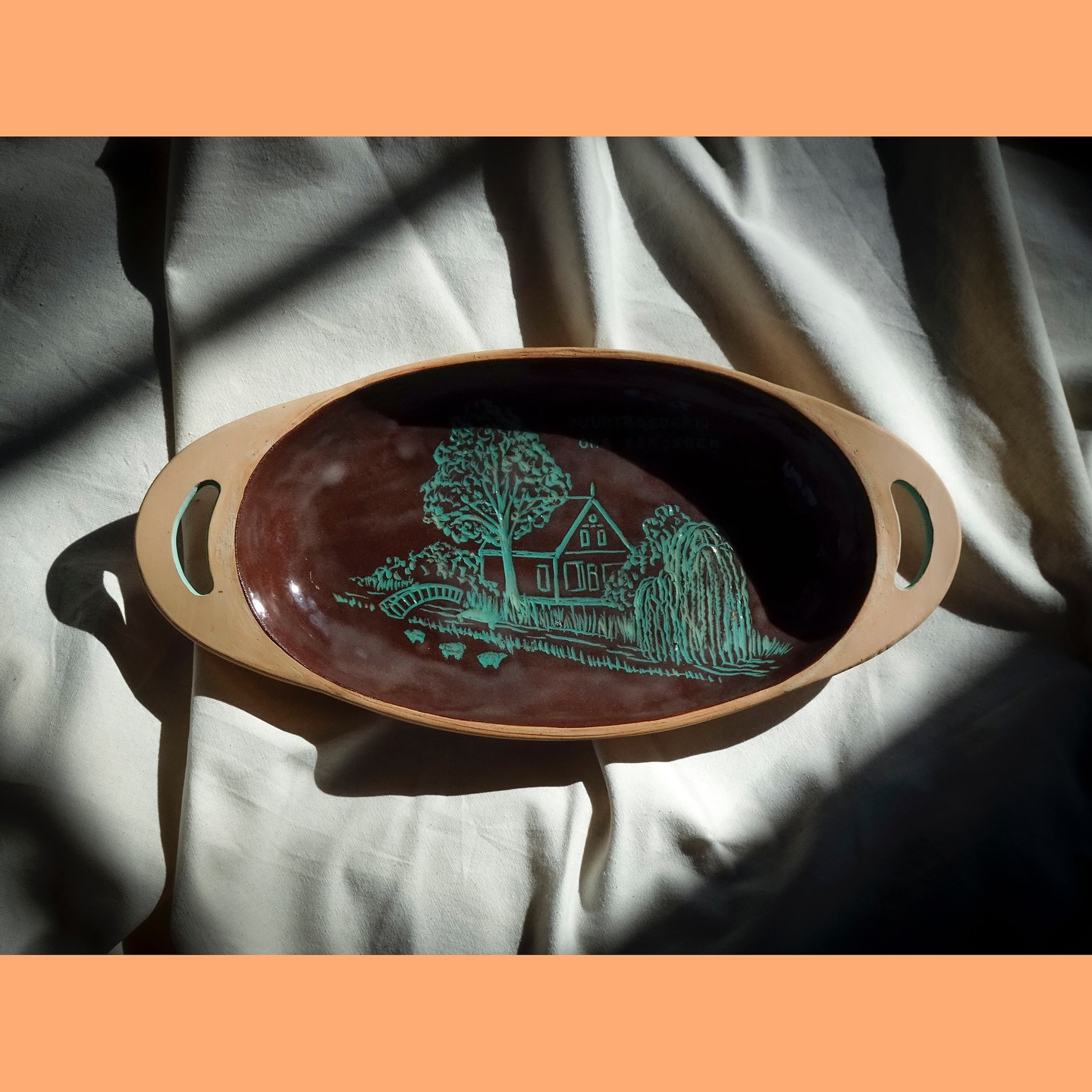 This tableware sett is made as an ode to the Buurtboederij Ons Genoegen @buurtboerderijcentraal , and tells the story about the fire that burned down most of the farm last summer.
One morning in August last summer I cycled to my studio, and as I always do I pass by the Buurtboederij Ons Genoegen. It’s a nice cycle from my home through the Westerpark. This particular morning in August I saw smoke from far. When getting closer I saw the Buurtboederij was on fire.
Last month I joined the exhibition ‘Green Paradise’ hosted by @museumhetschip, where I showed my artwork. With my ceramics I want to give an ode to the Westerpark and the places that had an important memory for me growing up with the Westerpark as my backyard.
The first ode I made was an ode to the Buurtboederij, a beautiful hidden gem in the city. I used to go to the Buurtboederij with friends to have drinks in the garden, where it feels like you are out of the city. And when I was younger we loved going to the Buurtboederij with friends to eat pancakes and to celebrate family birthdays.
I learned that the Buurtboederij was the last farm within the ring of Amsterdam, and was squatted after the lady who was running the farm passed away. The gemeente Amsterdam wanted to get rid of the squatters because there were plans to make a tankstation there, and they tried to trash the place, but of course the squatters didn’t let that happen. The squatters won and the gemeente put it to rest. Years later the gemeente realised that the Buurtboederij was a beautiful community space and they made agreements to renovate the place and work together with the @regenbooggroep. It became an even more beautiful community where people with a distance to the labor market started to work.
We have to wait still for a while before we can visit the place again, but someday we will be able to hide in the beautiful gardens of the Buurtboederij again pretending we are not in the city. And in the meantime you can visit the Buurtboederij at the Marineterrein.
#buurtboederijonsgenoegen #westerparkamsterdam #amsterdam #ceramics #tablewaredesign