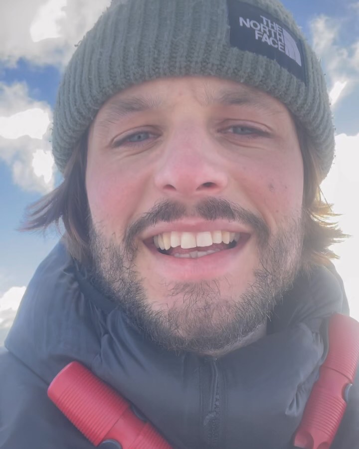 Regulating Your Nervous System: Three Options, Many Possibilities!
Swipe right for 3 posibilites if you’re feeling stressed/ overwhelmed and want to connect with your natural powers.
Blesss you ✨ and thanks for following, commenting and liking what I share.
#WildAndFree #naturlifstyrka #narmTherapy #PrimalEnergy #NatureWisdom