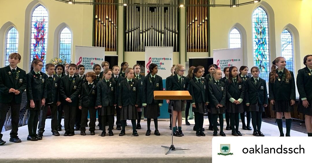 Posted @withregram • @oaklandssch Our KS2 Choir took part in the annual Stratford & East London Music Festival, competing against seven other schools at St Mary’s in South Woodford.
Everyone was exquisitely behaved and performed brilliantly. The adjudicator was particularly impressed with our focus and expressive singing.
Although we didn’t take home the trophy this time, we are incredibly proud of our pupils.
#OaklandsSchool #SchoolChoir #MusicFestival #Loughton #OakTreeSchools