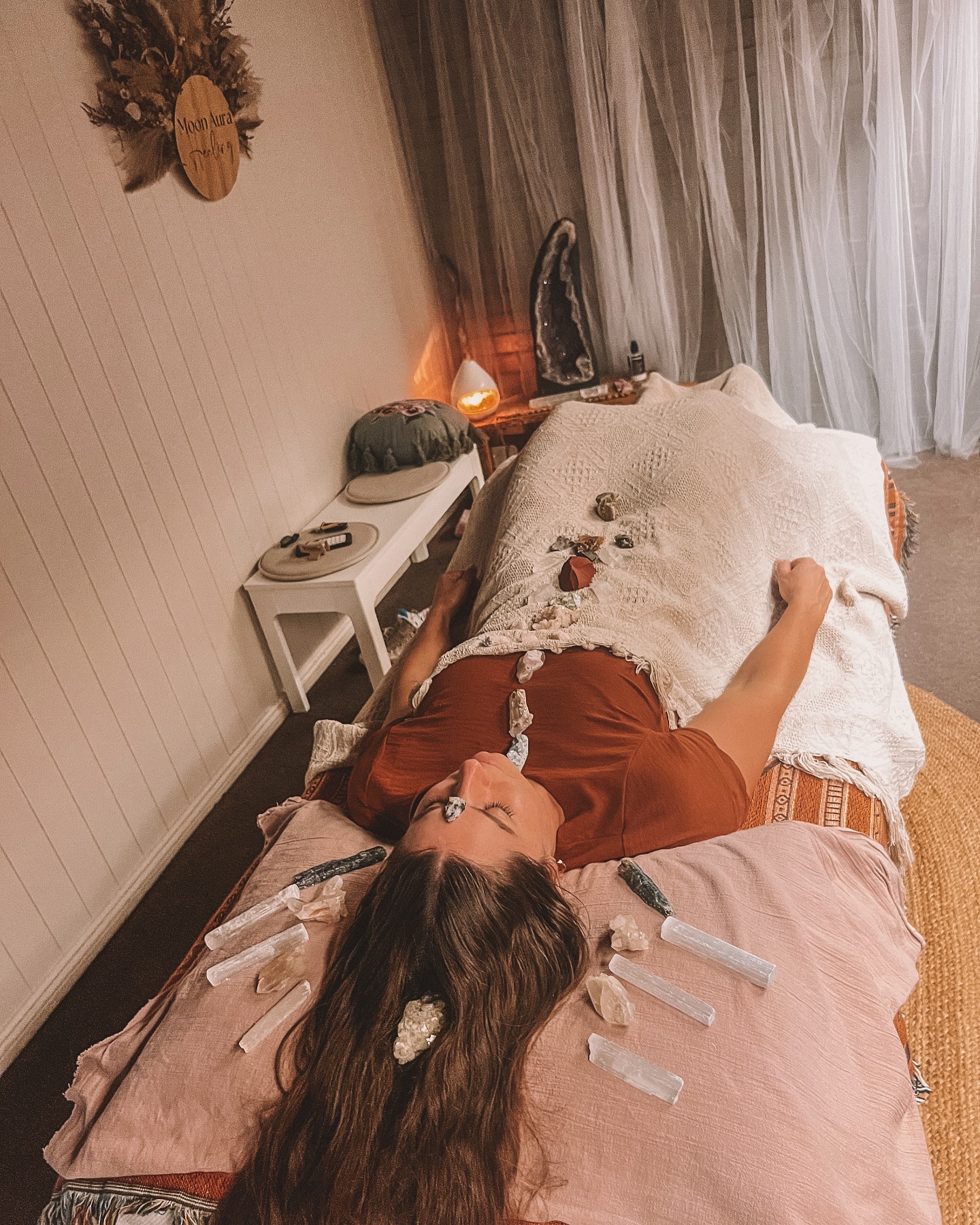 After the Storm ⛈️
Life isn’t meant to be perfect. It’s meant to be raw, wild, and ever-evolving… It’s meant to be felt.
A little cyclone came through, stirring the air, bending the trees, rattling the walls.
And now…in the hush that follows, there’s something left behind—not just broken branches, not just the scent of rain, but an energy, thick and potent.
Storms don’t just shake the earth…they shake the soul. They remind us that we are not separate from nature—we are part of its rhythm.
The chaos,
the cleansing,
the stillness after. . .
Can you feel it?
That raw, electric hum in the air?
We are back tomorrow night (Wednesday 12th) for our weekly meditation..🧘♀️ time to recenter and attune our systems to new energy.
Then Friday 14th is the Full Moon Ceremony 6:30-9:30pm which is all about Earth Medicine…. Very relevant right now in Brisbane.
Spots have opened up for bookings for personal journeys and healings as well.
Sending all my love to my community and to anyone who has been affected by Alfred 💗 please reach out if you need any support 🩷🩷🩷
All my love, Ebony 🩷
#moon #moonaurahealing #energyhealing #meditationbrisbane #alfredcyclone #cyclonealfred #brisbanemeditation #fullmoon #virgofullmoon #fullmoonceremony #womencirclebrisbane #crystalhealingbrisbane #reikibrisbane #crystalshopbrisbane #soundhealing #earthmedicine #earthrythm #earthritual #ritual