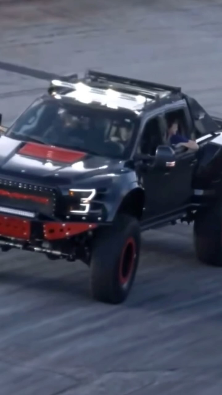 MegaRexx®️Monday: One of our Original MegaRexx®️Trucks took the lead in parading racers and the pace car for the SMART Modified Tour @smartmods_ at @andersonmotorspeedway this past weekend!
•
Video Credit: @floracing @flosports
•
𝗠𝗲𝗴𝗮𝗥𝗲𝘅𝘅® 𝗧𝗿𝘂𝗰𝗸𝘀
For more info, click the LINK IN BIO
📲 +1 (910) 465-0270
🌐 megarexxtrucks.com
✉️ info@megarexxtrucks.com
•
#MegaRexxTrucks #MegaRexx #MegaRexxOfficial #OriginalMegaRexx #MegaRexx7 #MegaRexxSVN #LifeIsTooShortToDriveABoringTruck #46s #MRAPWheels #SuperTrucks #F250 #AlumiDuty #FordNation #FordPerformance #DieselPower #FordsOfInstagram #LiftedTrucks #PowerStroke #Raptor #RaptorAddiction #RaptorNation #RaptorsOfInstagram #FordSuperDuty #SuperDuty #SVTRaptor #DieselTrucks #YouDreamItWeBuildItYouDriveIt #dieselpower #truckporn
