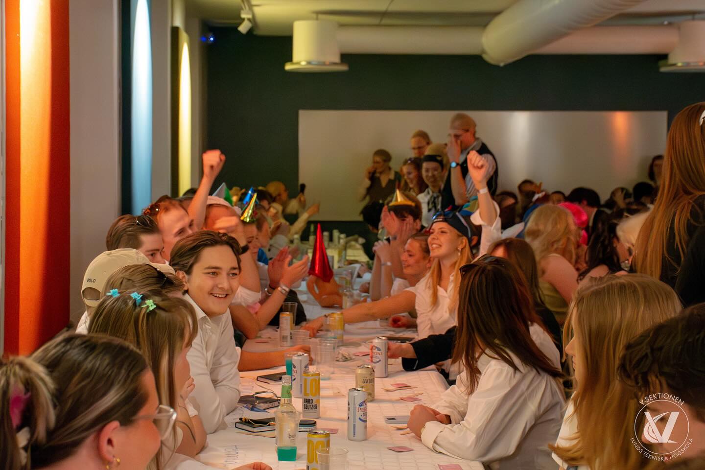 Bilder från Pahdderkickoffen 2025!
Fler bilder finns på vsek.se 💙
(Om V-sektionen > Bildarkiv > 2025 > Phadderkickoff)
Inte nöjd med din bild? Tveka inte att höra av dig!