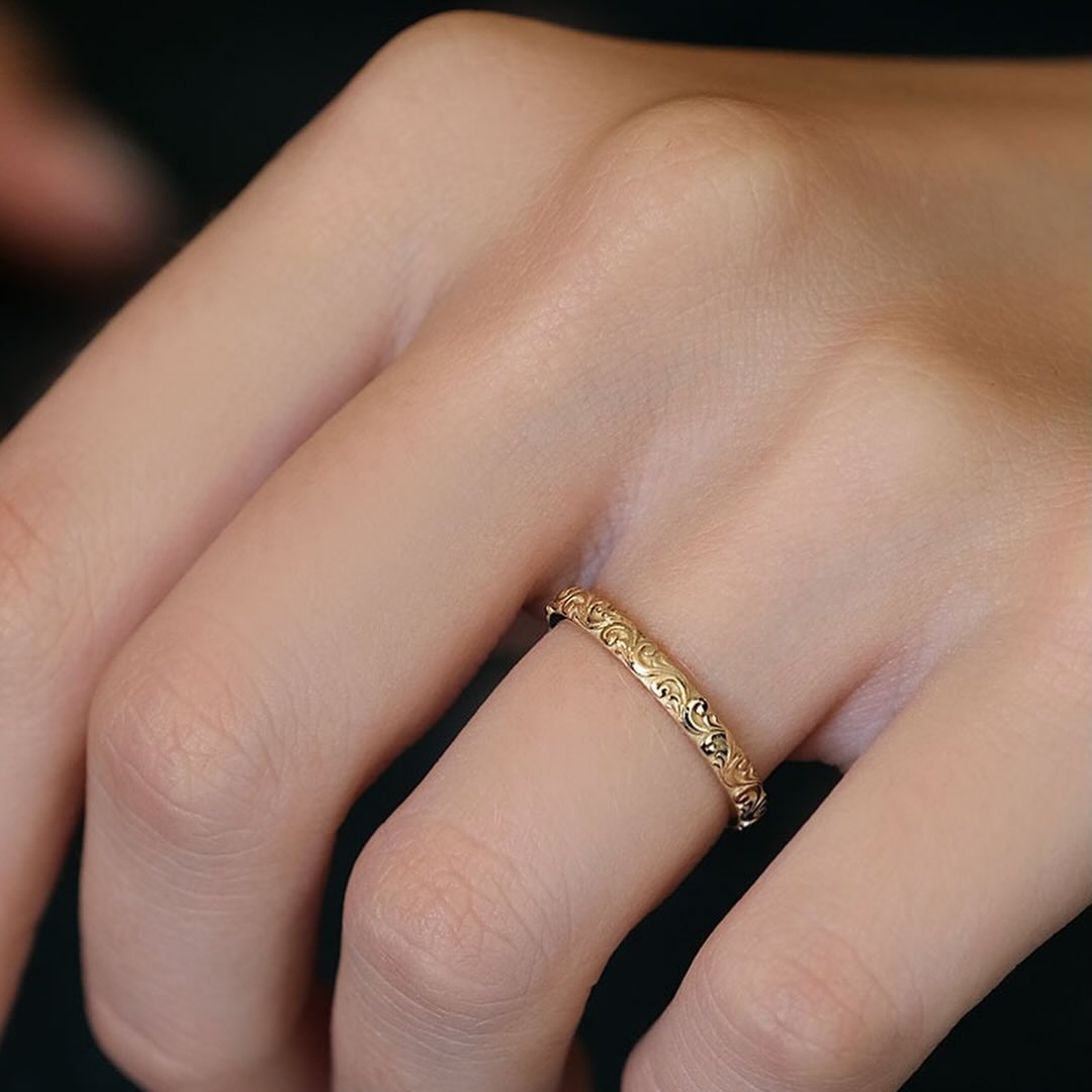 Geleceğe dair sonsuz bir söz “Evelyn” 💫
Ürünlerimizi www.bouceg.com adresli web sitemizden ya da Bursa’da bulunan showroomumuzu ziyaret ederek inceleyebilirsiniz.
#kesfet #alyans #alyansmodelleri #altın #kuyumculuk #nişan #yüzük #hediye #pırlanta #düğün