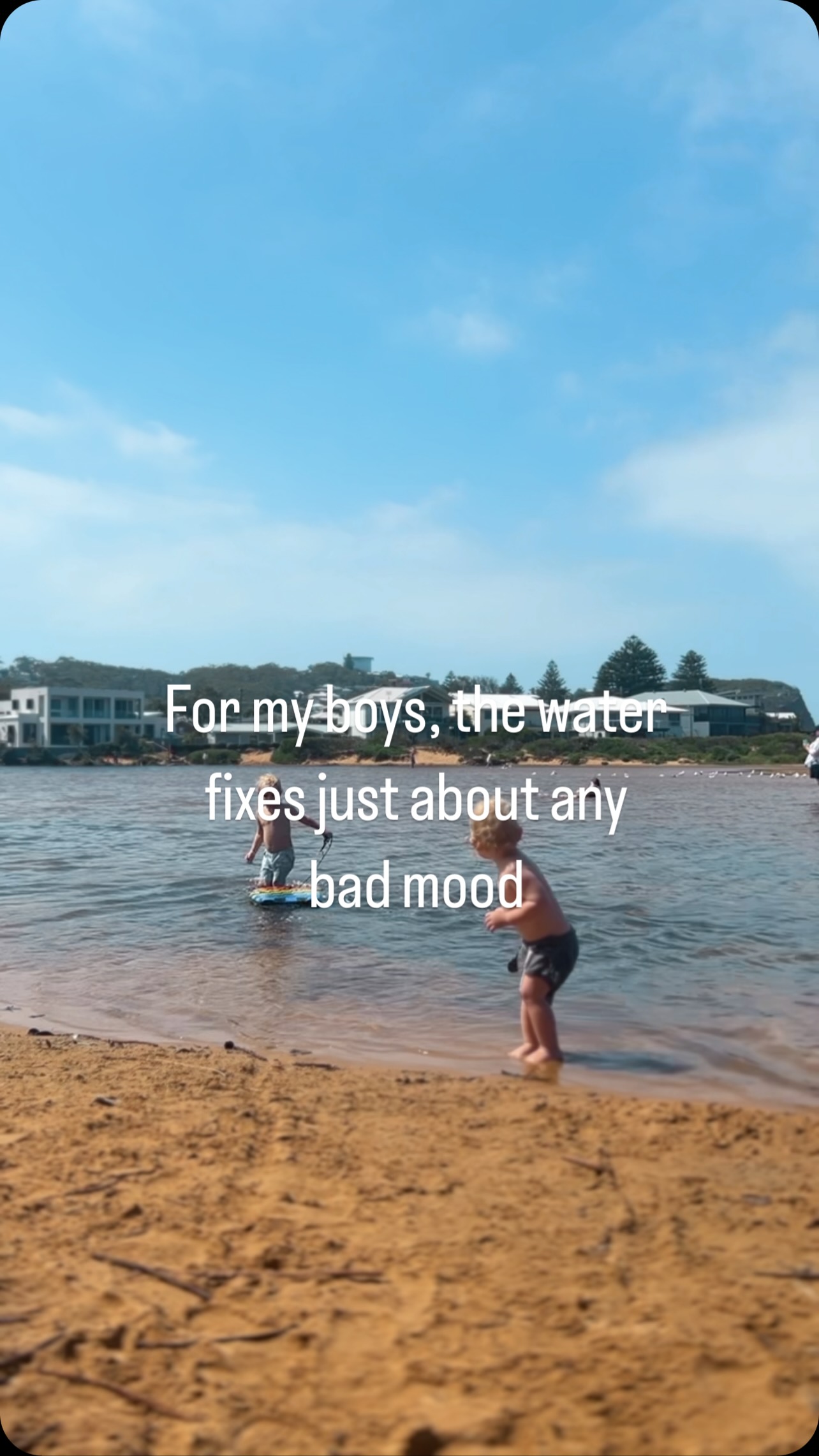 They say if your little one is being fussy, get them outside or into water to calm and re-centre them. In my experience, this couldn’t be more accurate!
#candidchaos #mumtips #mumlife #momtips #momlife #parenting #toddlers #outdoors #play #beachplay #familyouting #motherhood #blog #kids #fussy