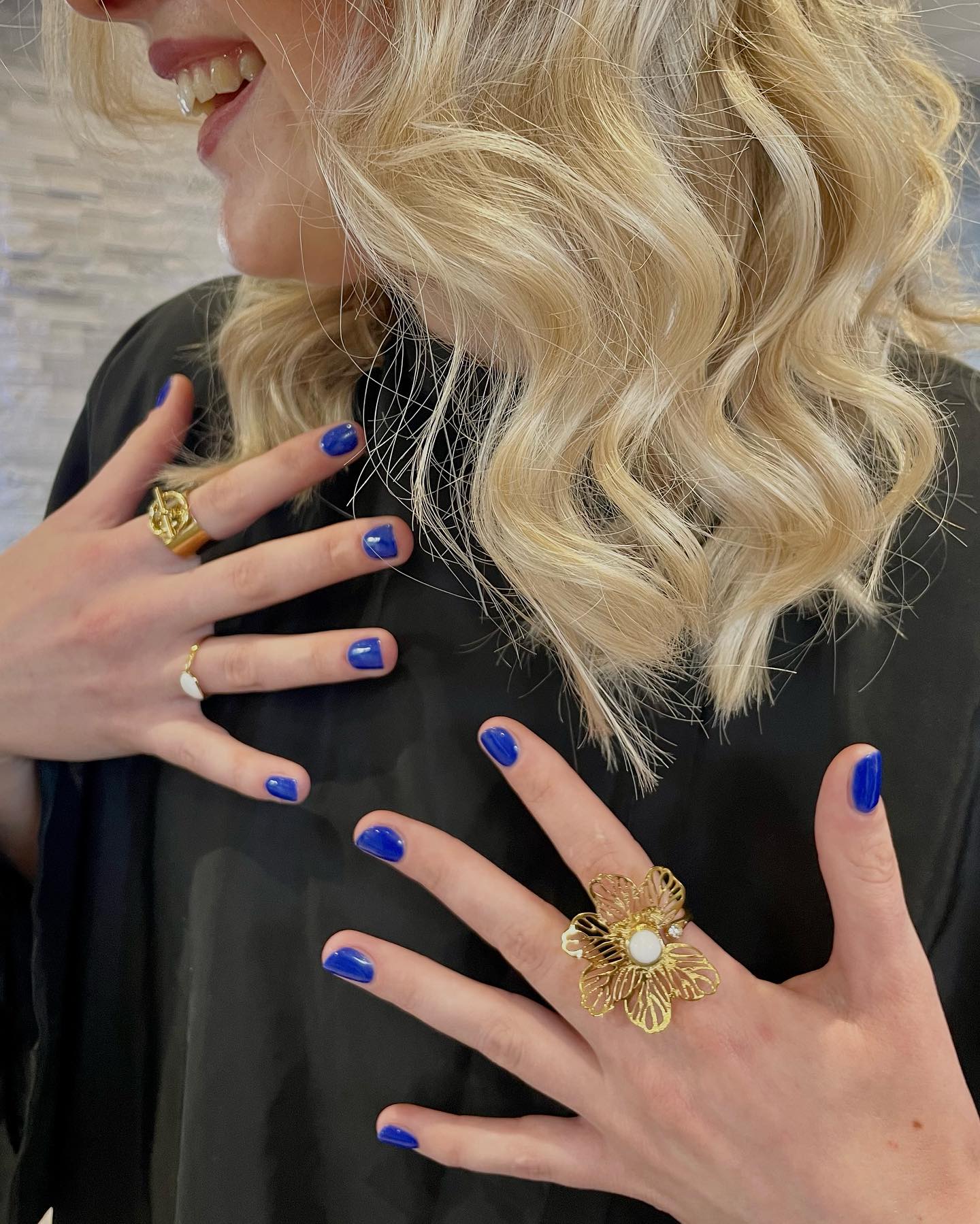 Les beaux jours arrivent, prenez vite rendez-vous pour embellir vos mains !💙
#manucure#bbeauté#esthétique