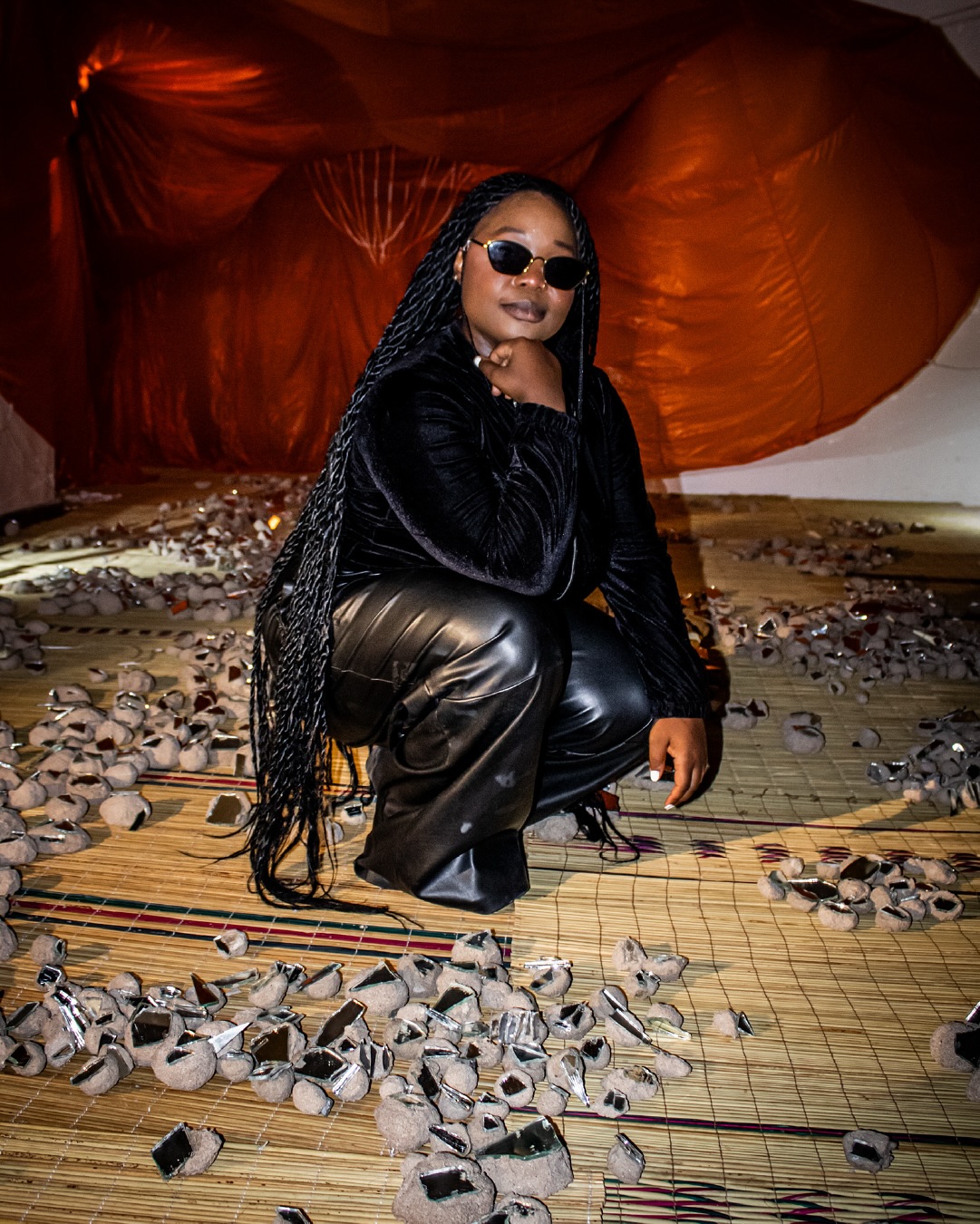 Title: To Read a book backwards
Artist: Simphiwe Buthelezi @simphiwebuthelezistudio
Exhibition: Stellenbosch Triennale 2025 On the Cusp
To Read a book backwards is a multi-sensory art installation that unravels the threads of memory and time through a tapestry of light reflection, soundscapes, earth, wind, and water. Immersive and evocative, it invites audiences to journey through time in reverse, peeling back the layers of history to uncover the hidden origins of our present. It asks the essential question: “How did we end up here?” Drawing upon the elemental forces of air, earth, light, water, and wind, the installation challenges our linear perceptions of time and memory.
View Buthelezi’s installation at Oude Libertas until the 30th of April. For the full artist statement, visit https://www.stellenboschtriennale.com/artworks/to-read-a-book-backwards
©️Images by @jumpinthegun_creative
#ST25 #ST2025 #StellenboschTriennale #StellenboschTriennale2025 #SimphiweButhelezi #ArtInstallation