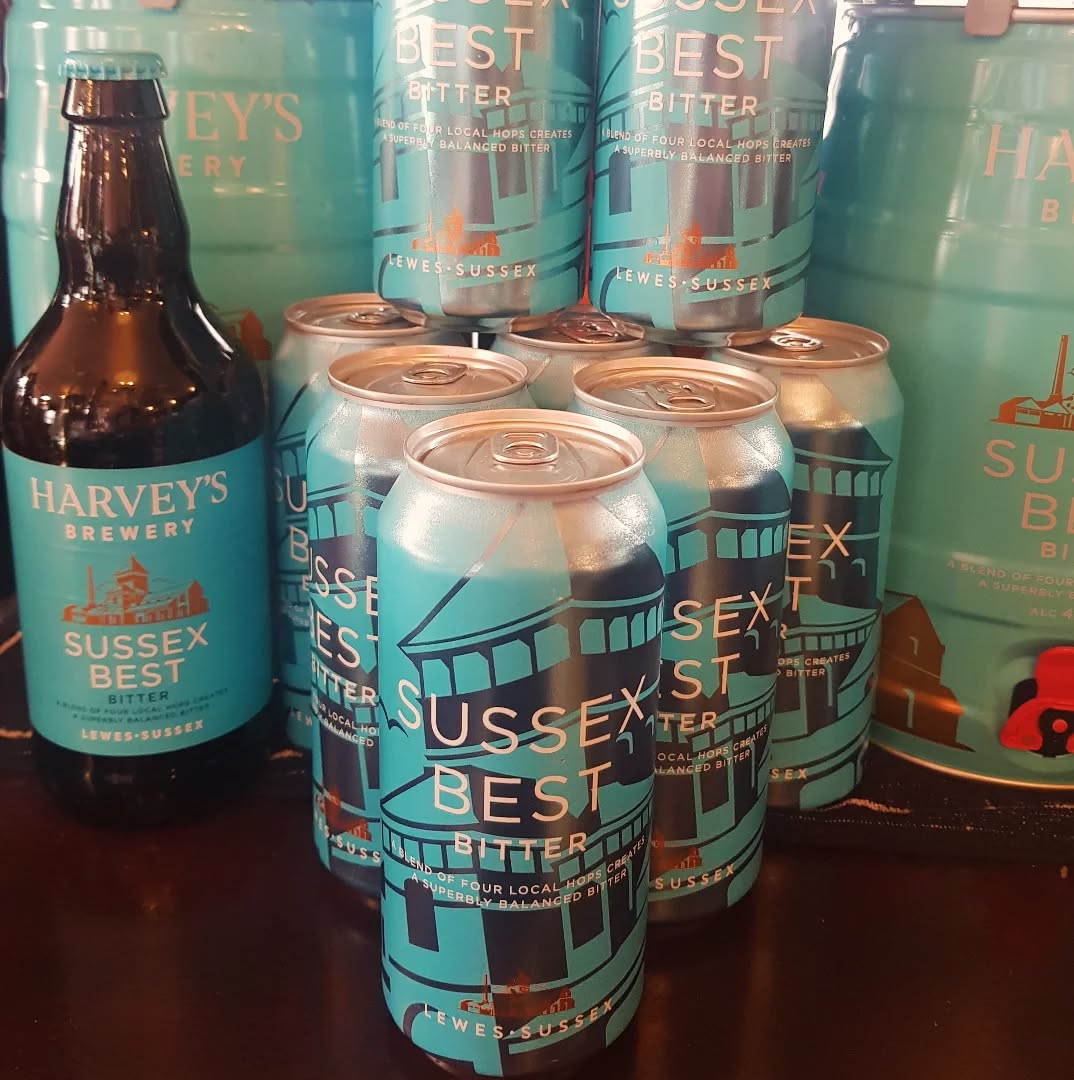 Take the Best home with you!
We have Harvey's Best Bitter in cans, keg and bottles. 🤩