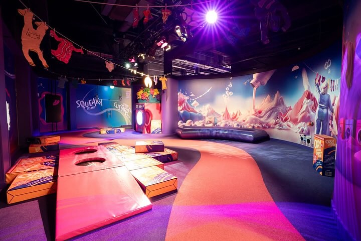 Oxygen Media City #graphics #wallcovering #windowmanifestation #interiors