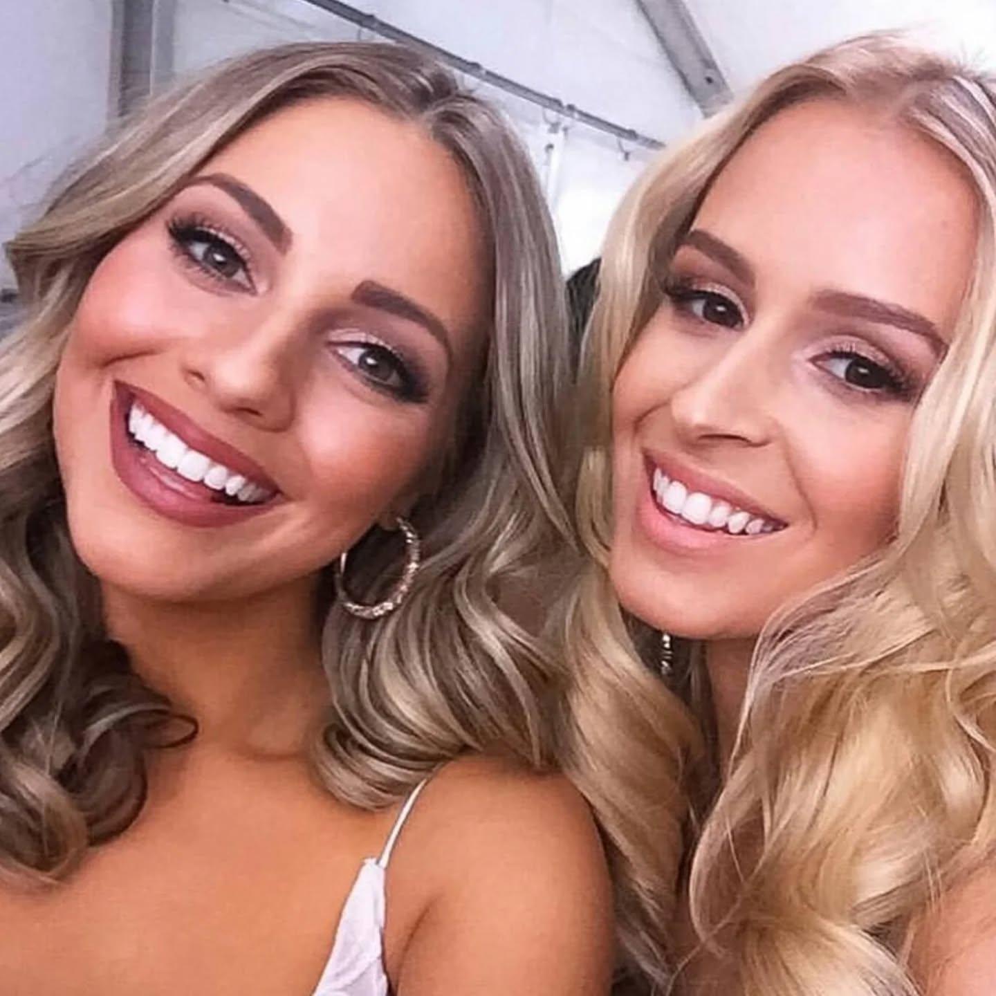 Klinik Tandblekning 
ERBJUDANDE 995 KR (Ordinarie pris 4900 kr)
ONLINE TIDSBOKNING
www.DentalClinicSweden.org🔺️
 #tandblekningstockholm #TandblekningStockholm #tandblekning #tandsmycke #tandsmyckestockholm #stockholm #liljeholmen #KlinikTandblekning #TandblekningGöteborg #TandblekningUppsala #TandblekningUtbildning #fillers #fillersstockholm #fillersgöteborg #fillersmalmö #TandblekningsUtbildning #fillersstockholm #russianlipsstockholm