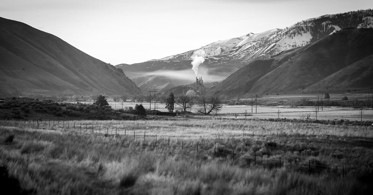 Epic drive to Denver to shoot a pilot #landscape #concrete #mountains #beauty