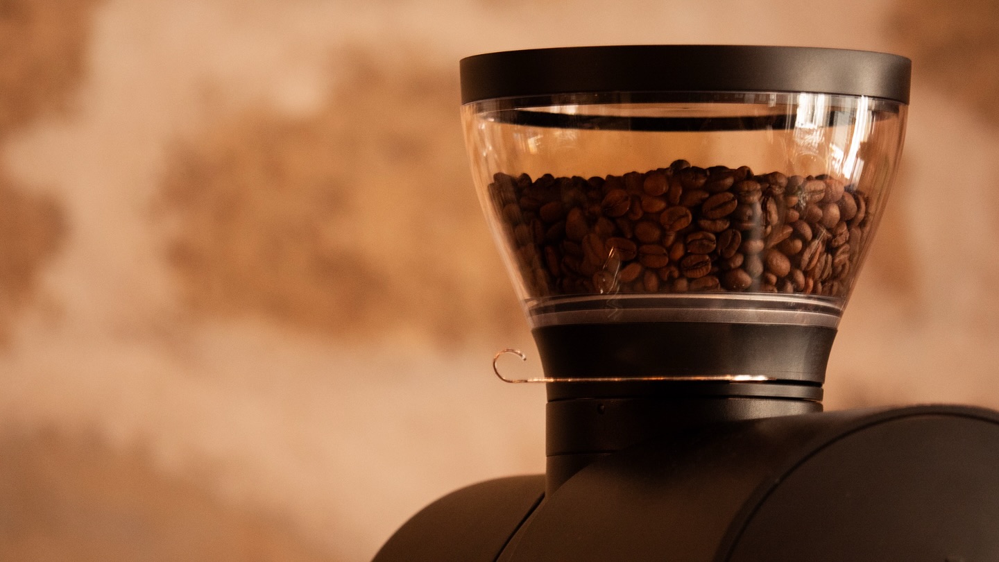 Une nouvelle variété de café arrive ce week-end.
Variété : Marsellesa
Process : Nature
Origine : Finca Huehuetepan - Veracruz - Mexique
Nous avons hâte de vous la faire découvrir sous différentes extractions.
A très vite !
#specialtycoffee #coffeeshop #coffeeshopmontpellier #coffeeroasters #mexique