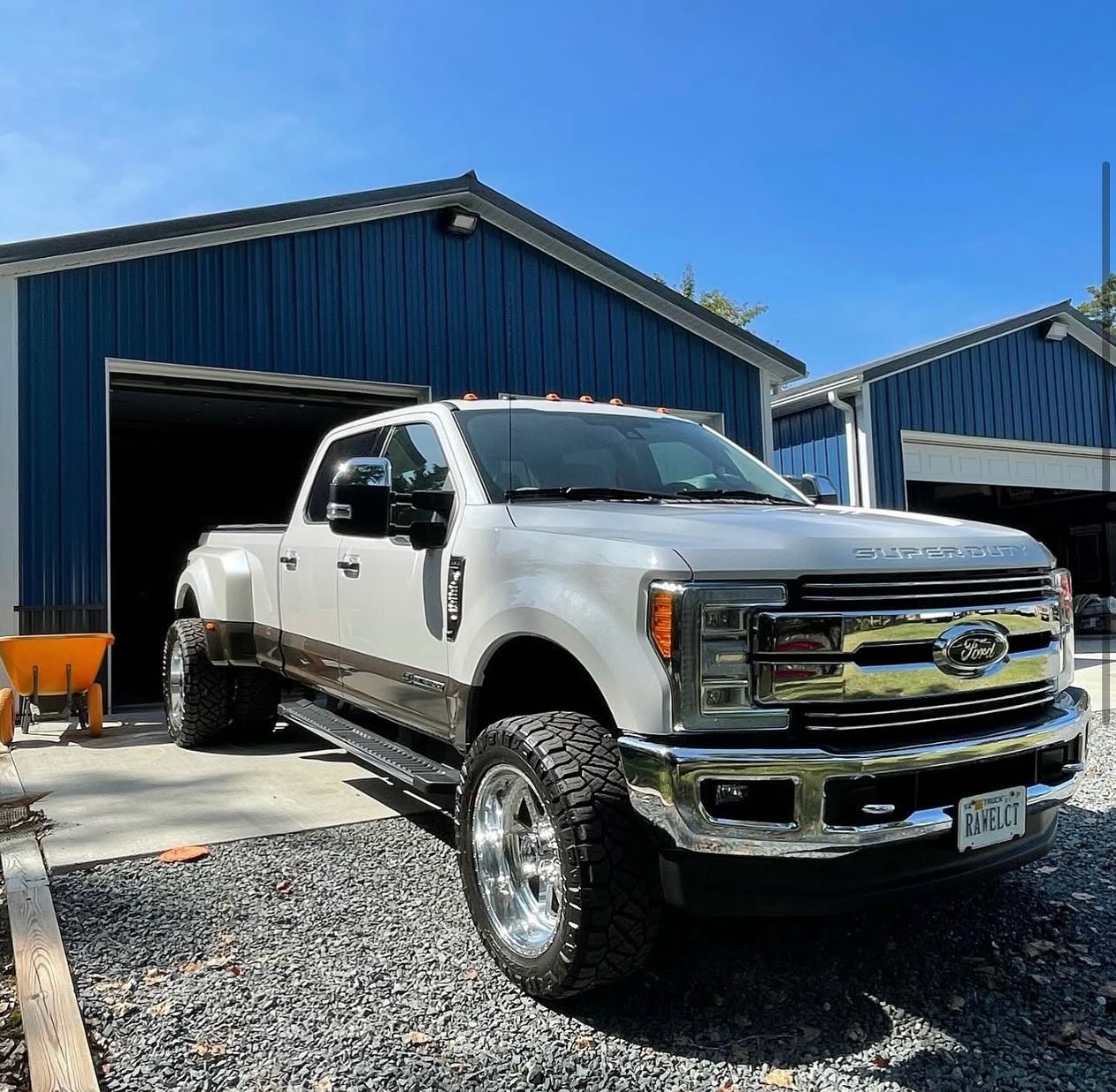 Our client opted for the exterior detail with a wheel polish and coating, DM us today to get your vehicle on our list!