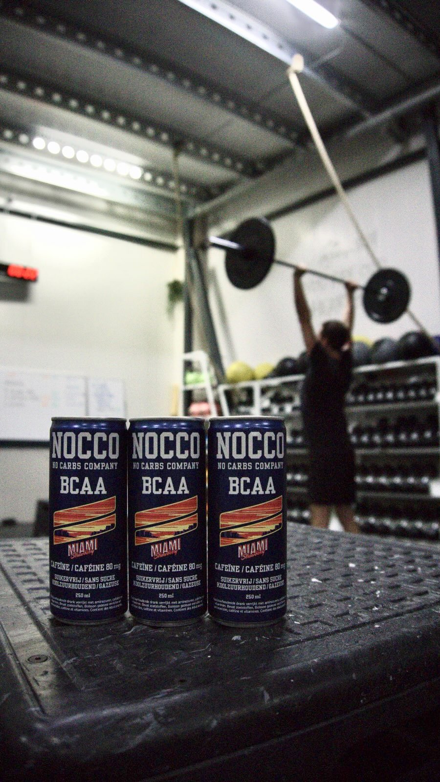 WARNING: Excessive @nocco consumption may result in extreme strength gains 🚨
We put it to the test… one sip in, and suddenly we’re strict pressing humans instead of barbells. Coincidence? We think not. 🤯
Test it yourself. But don’t say we didn’t warn you. 😏
@noccobenelux #nocco #noccopowerhour #noccobenelux #krachtamsterdam #noccoxkracht #humanbarbellchallenge #teamkracht #trainingfun #strongertogether #noccodrink #fitnesschallenges