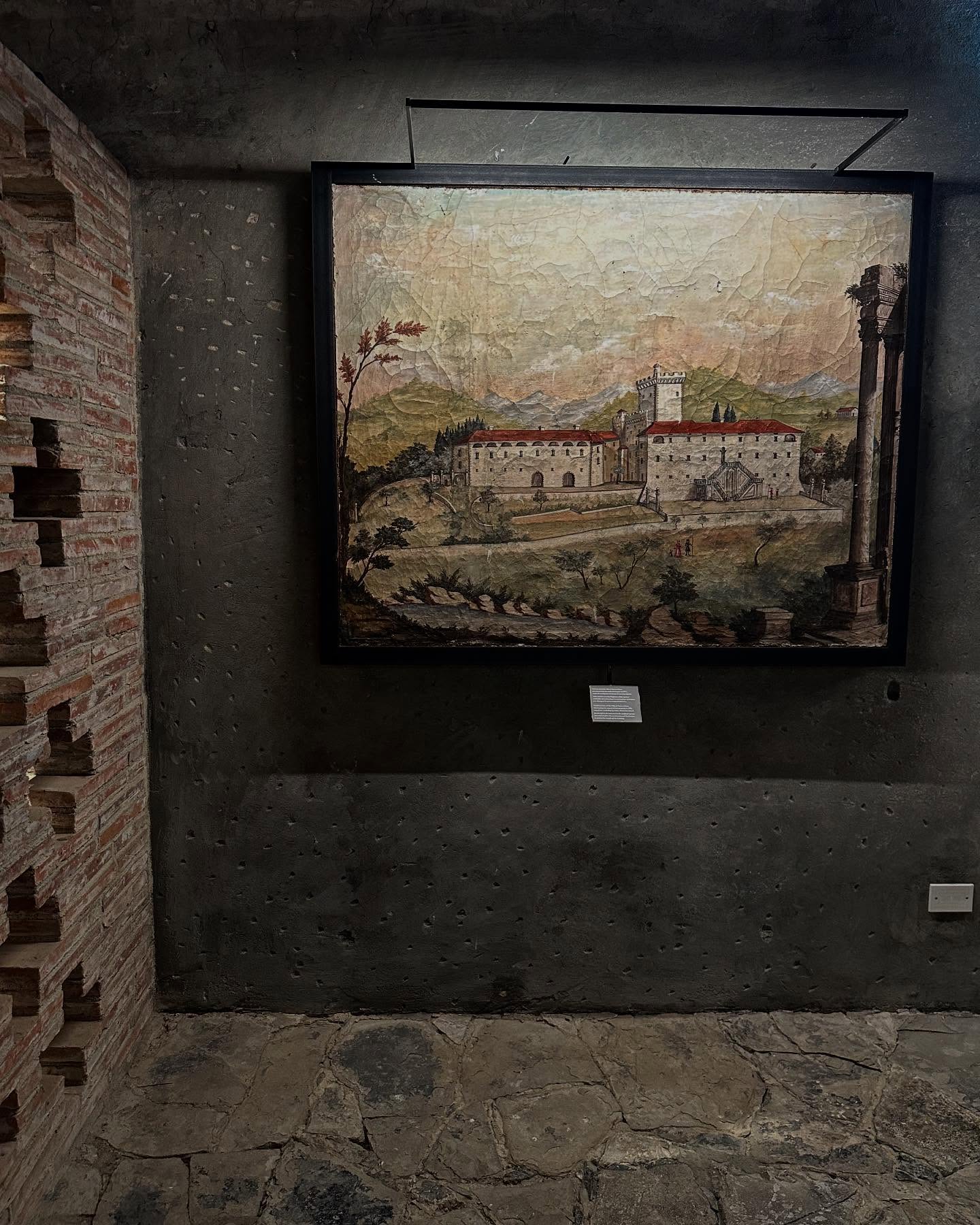 I’ve been lucky enough to have been entirely engrossed with Interiors lately - but I’m starting to wonder if “natural stones, warm terracotta with a moody olive accent” is now my entire personality.
The Italian palette is living rent-free in my brain — and possibly in my soul - with zero plans of leaving!
Also, we only do ambient lighting.