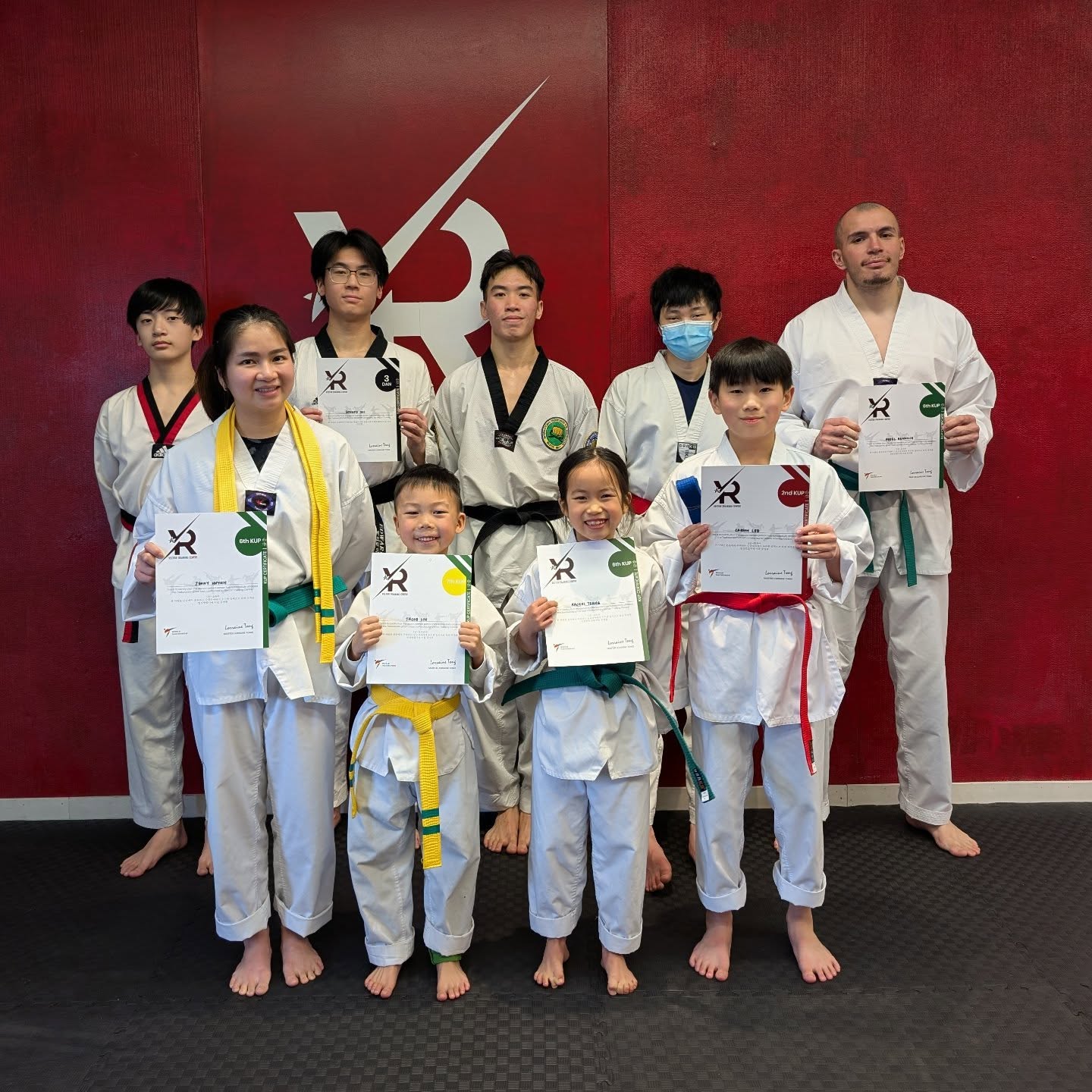 Congratulations to the students who took part in the March promotion test and earned their new belts and stripes! Special congratulations to our newest 3rd Dan blackbelt Instructor Edward Shi!
.
.
.
#vectortrainingcentre #uniforms #martialarts #taekwondo #bctaekwondofederation #tkdcanada #athlete #fitness #vancouver #classes #colourbelt #blackbelt #kick #poomsae #kyorugi #self-defense #promotiontest #belttest