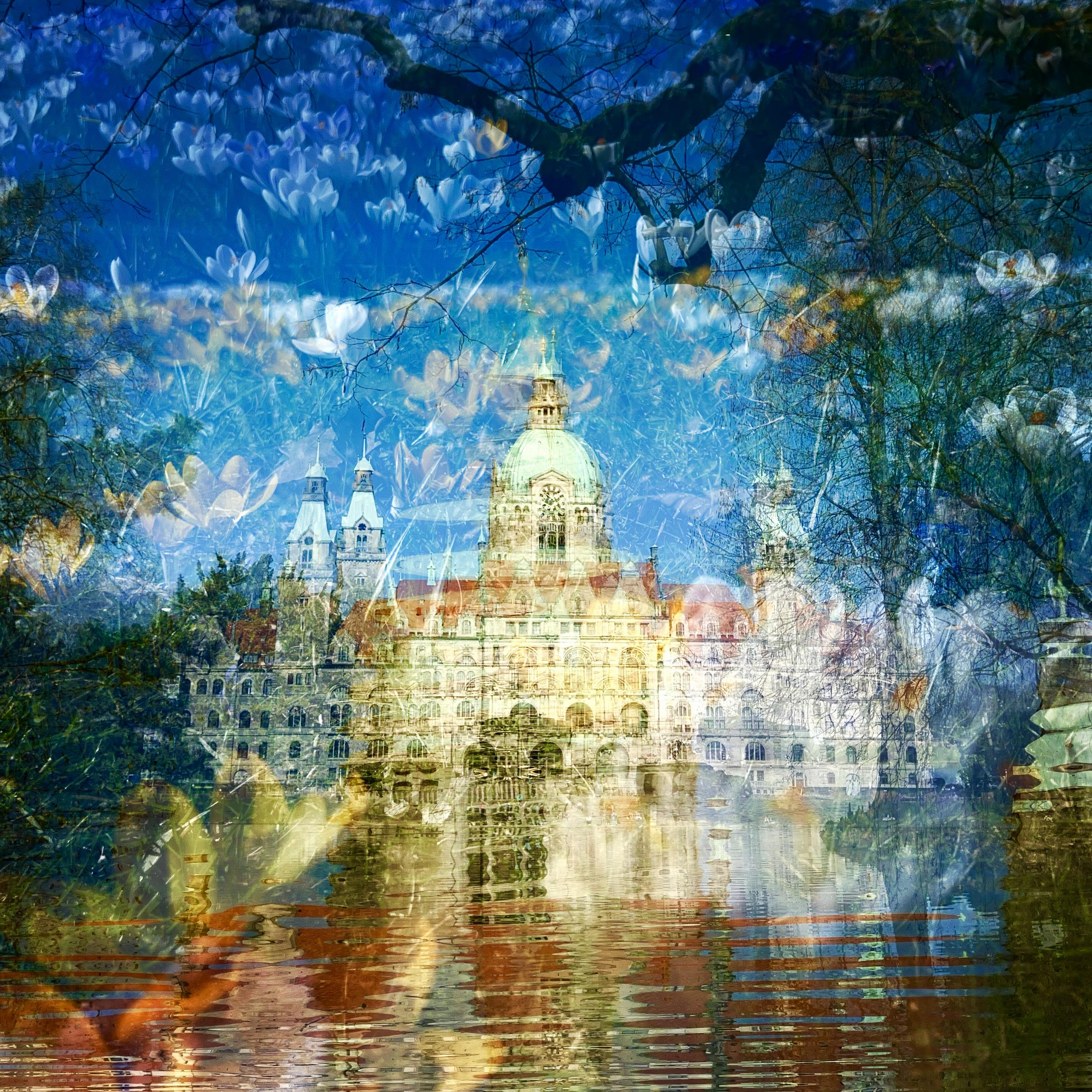 FRÜHLINGSERWACHEN #experimentellefotografie #multiexposure #nophotoshop #mehrfachbelichtung #visualart #fineartphotography #wallart #wandbilder #abstractart #inmotion #experimentalphotography #art #motion #artoninstagram #fineart #ilovehannover #hannoverliebt #timmgrastorf #picoftheday #artography #hannovercity #hannover #rathaus #bigcitylights #streetphotography #neuesrathaus #architektur #drivebyshooting