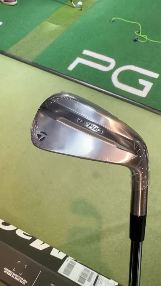 Great to have Project Golf member Salman in this week for the handover of his new fully fitted TaylorMade P790 irons! ⛳️
The performance of these clubs is absolutely incredible—why not book your own fitting and experience the difference for yourself?
#GolfLife #ProjectGolf #GolfSwing #GolfClubFitting #CustomFitting #TaylorMadeGolf #P790 #BetterGolf #GolfPerformance #GolfEquipment #GolfLover #GolfAddict #GolfCourse #GolferLife #GolfCommunity #GolfStagram #GolfGear #GolfCoach #GolfGame #LowerYourScores