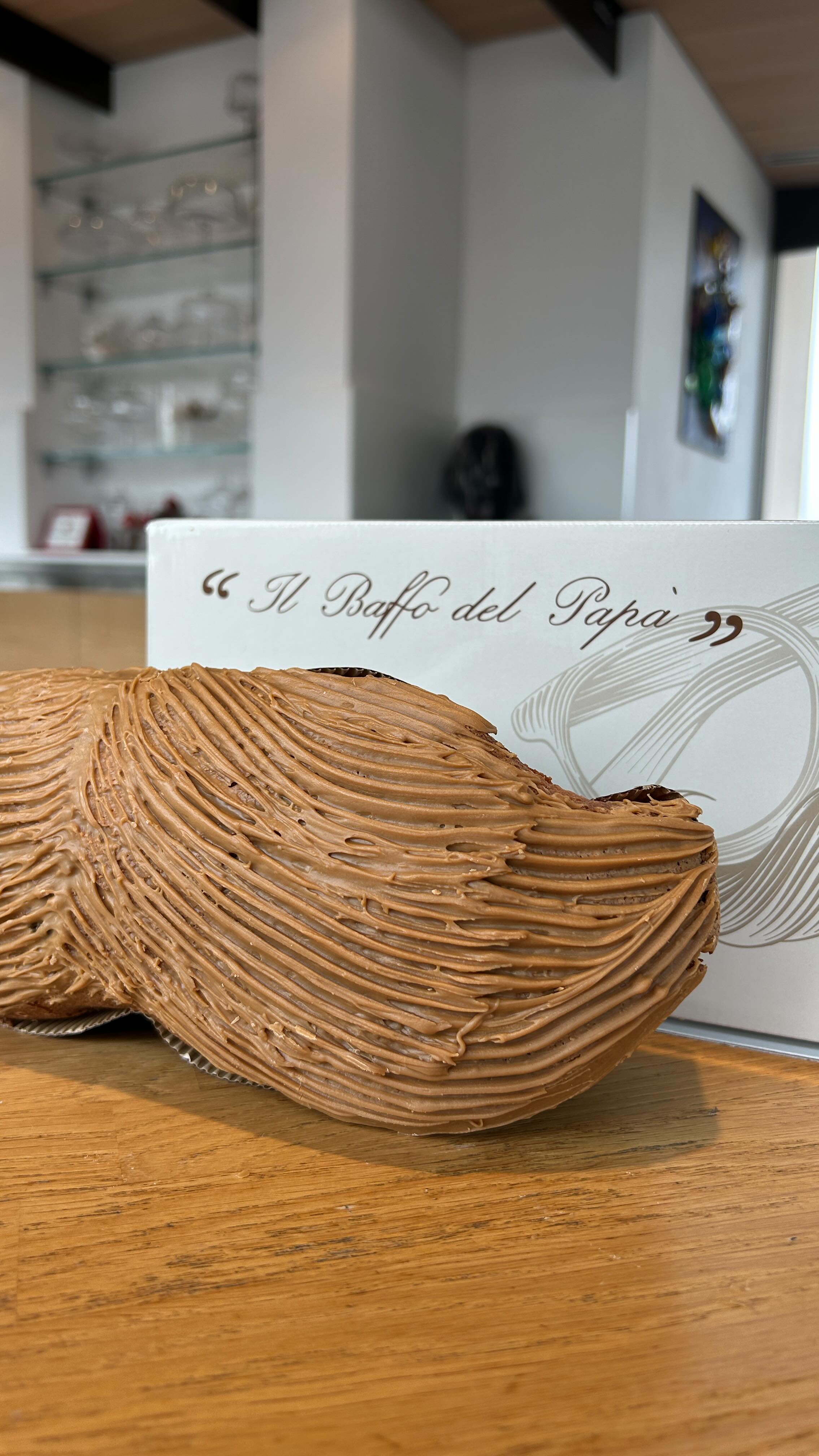 Insieme ai @maestridellievitoedelpanettone abbiamo pensato a questo dolce lievitato per la festa del papà!
Cosa ne pensate ?
.
.
.
.
#bacilieri #pasticceriabacilieri #pasticceriaartigianale #lievito #lievitomadre #baffo #papá #festadelpapà💙