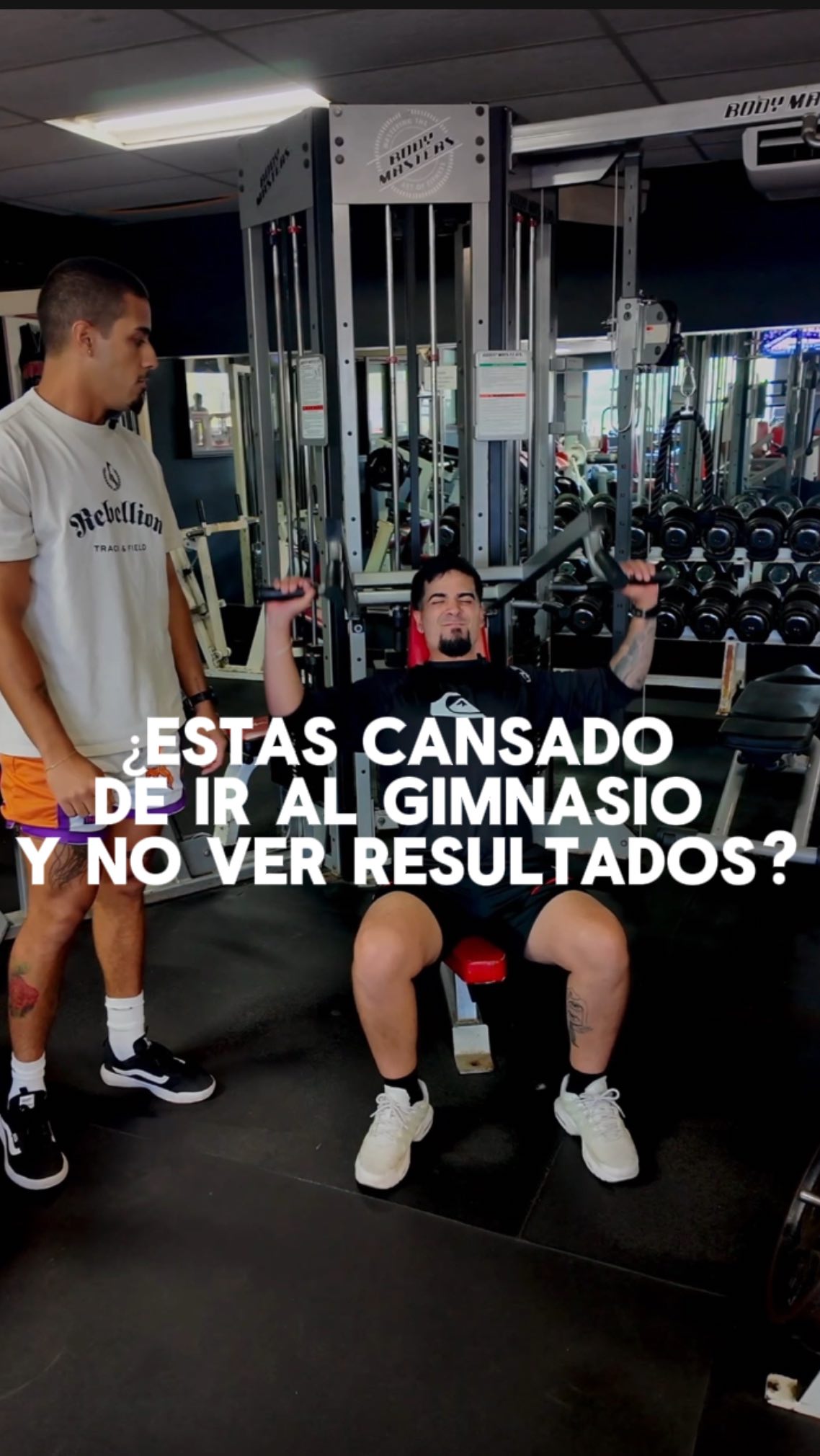 ¿Estás cansado de ir al gimnasio y no ver resultados?
Si llevas meses levantando el mismo peso, haciendo las mismas repeticiones y sintiéndote cómodo en cada serie… ahí tienes la respuesta.
El progreso viene del esfuerzo, y si cada set no te reta, no estás creciendo. La próxima vez que entrenes, pregúntate:
🔹 ¿Podría haber hecho más repeticiones?
🔹 ¿El peso realmente me desafió?
🔹 ¿Salí del gimnasio sintiendo que di lo mejor de mí?
Si la respuesta es NO… ya sabes qué hacer. Sube el peso. Aumenta la intensidad. Sal de tu zona de confort.
💪 ¿Quieres entrenar de manera efectiva y dejar de perder el tiempo?
Comenta “AYUDA” y tendrás acceso a los programas de entrenamiento que he diseñado para ti. 🔥
#BuiltDifferent #ProgresoReal #Gimnasio #EntrenaDuro