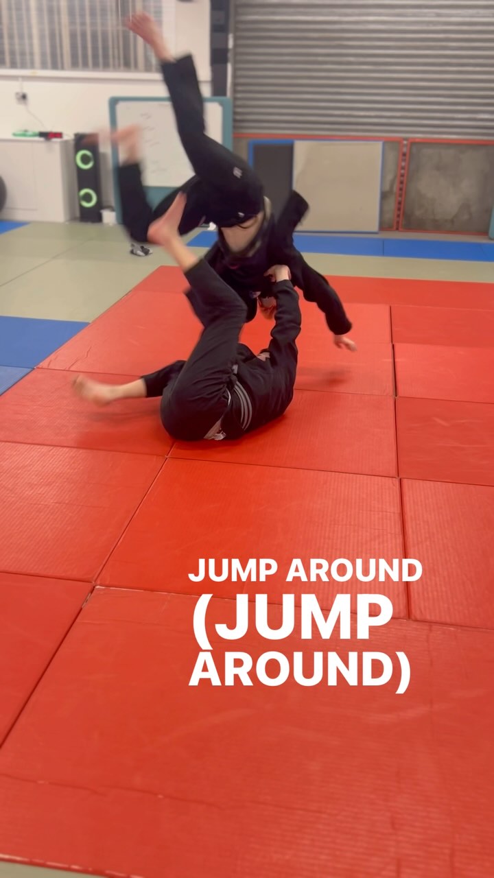 Unconventional is the new conventional #checkmatbjj #bjj #ibjjf #fighting #oss #flip #tricks #wristlocks #gooseneck