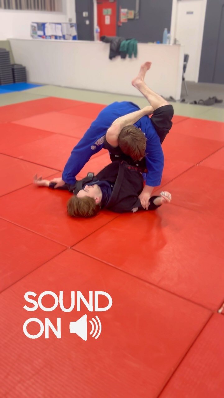 Itās not about winning or loosing, itās about learning š #checkmatbjj #bjj #ibjjf #fighting #oss #learning #trianglechoke #submission