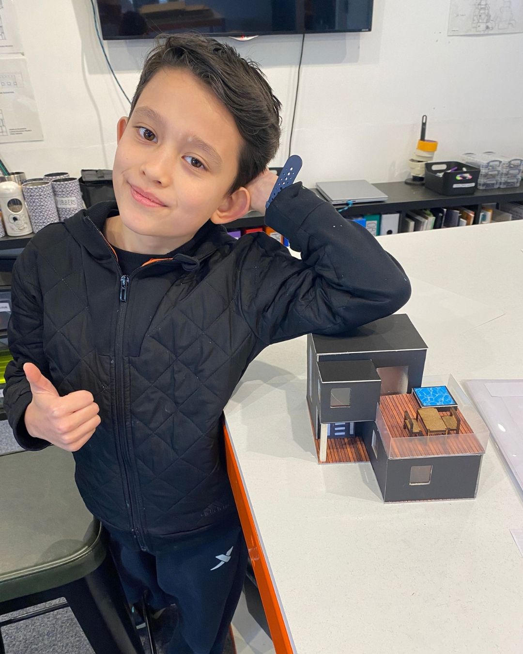 When you know you're good at architecture - nonchalant guy
#milford #youngdesignersacademy #artstudio #gcse #alevel #godalming #godalmingmums #guildford #haslemere