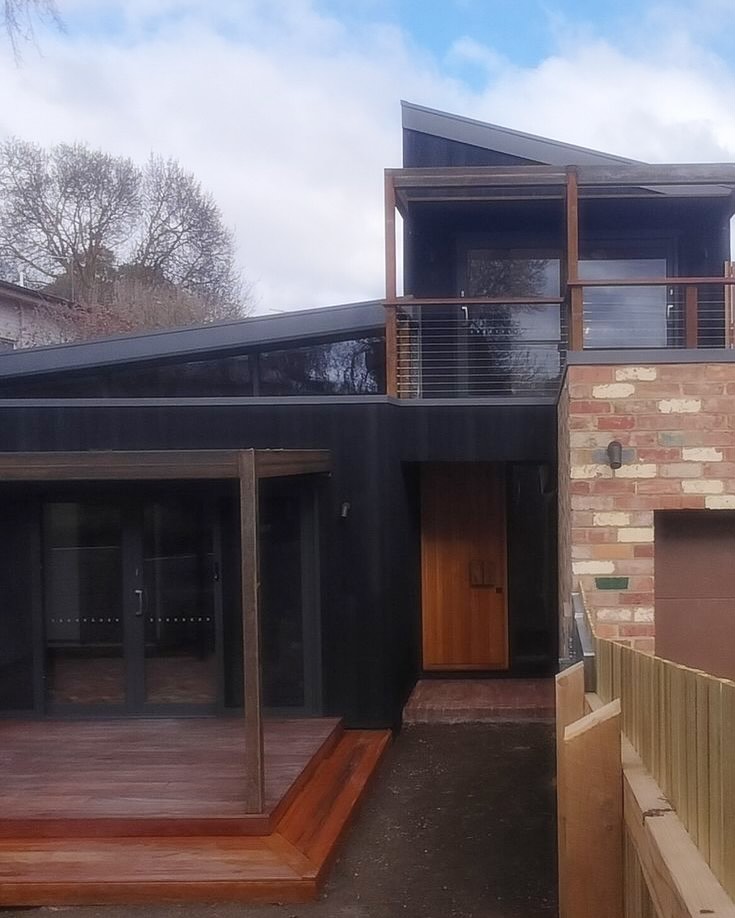 Revisiting our Barker St project exterior. 📷 @garryorchardbuilderandjoiner. Design collaboration @bohobushbird