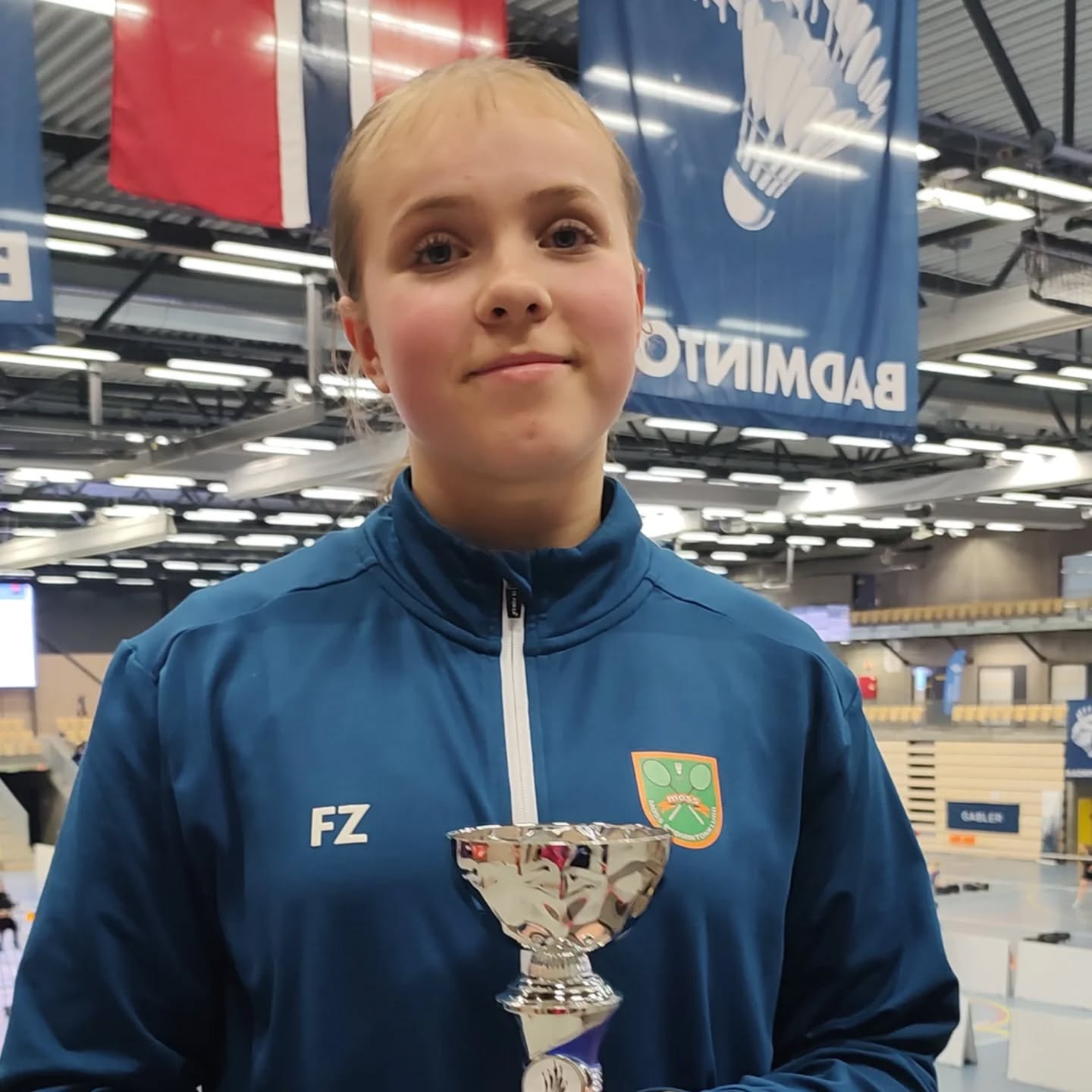 Hurra for Mia som tok 🥈 plass i DD u15 sammen med makker Ulrikke fra KBK!
#Infinitum #mossbadmintonklubb #sportmodern #stabburet #norprofil #sotrabadmintonclub #badmintonforalle #badmintonlife #norgesbadmintonforbund