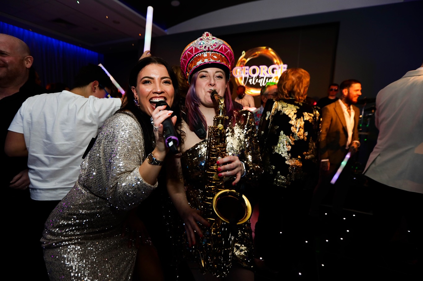 BARMITZVAH for the one & only George Valentine 💜🪩🎷🎤
LOVE these images from @ruthlessimages555 from George’s Barmitzvah that I had the delight of performing at a few weeks ago at @radissonblumanairport
Prior to George’s special celebration, I had the pleasure of vocal coaching him for 6 weeks running up to the event as he wanted to surprise everyone with an entrance song, we chose ‘Uptown FunI’ & he absolutely smashed it! The guests loved it and his friends were gobsmacked… swipe left to see us in action!
Sharing the dance floor with the amazing @saxophonique_, @mikecunninghamofficial on drums and @dj.mark.jay at @maximum_music_events 🎤🎷🎧🥁
The dance floor was electric ⚡️
A huge thank you to @menopausemumfitness for trusting us to bring the party 🪩✨
Can we do it all again?!
#barmitzvah #barmitzvahparty #barmitzvahentertainment #eventenetertainment #femalesinger #northwestfemalesinger #manchester #raddisonblumanchester #luxuryevents #luxuryeventsinger