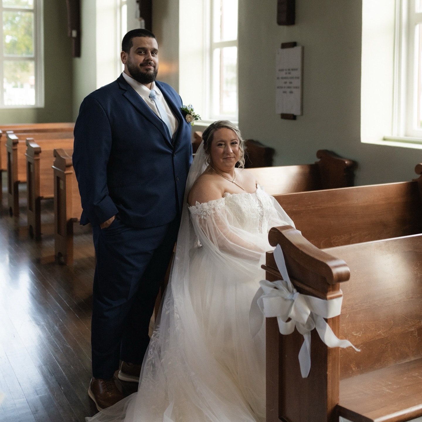 Jenny & Scott 🤍
your wedding day was a dream, wish we could do it all over again x
Venue: Old Christ Church/ Museum of Commerce
Planner: @aperfectplanweddings
Florals: @celebrationstheflorist @celebrations_weddings
Hair: @chelseyswannhair
Makeup: @kendalllyn_skin
Dress: @bridalloftpensacola
#wedding #pensacolawedding #pensacolaphotographer #weddingphotographer #pensacolaweddingphotographer #floridaweddingphotographer #travelphotographer #weddingseason #pensacola #florida #alynnephotos #alynnephotography