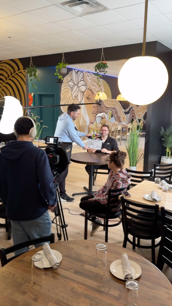 Solid Monday filming a dozen videos for social ads with our friends at @bookrestaurent! Starting the week strong, and have a few more shoots this week. If you don’t follow @bookrestaurent go check them out.
#videoproduction #videoproductioncompany #socialmediavideo #creativeagency #productioncompany #videomarketing #videoads #socialmediamarketing #rhodeislandbusiness #bostonbusiness