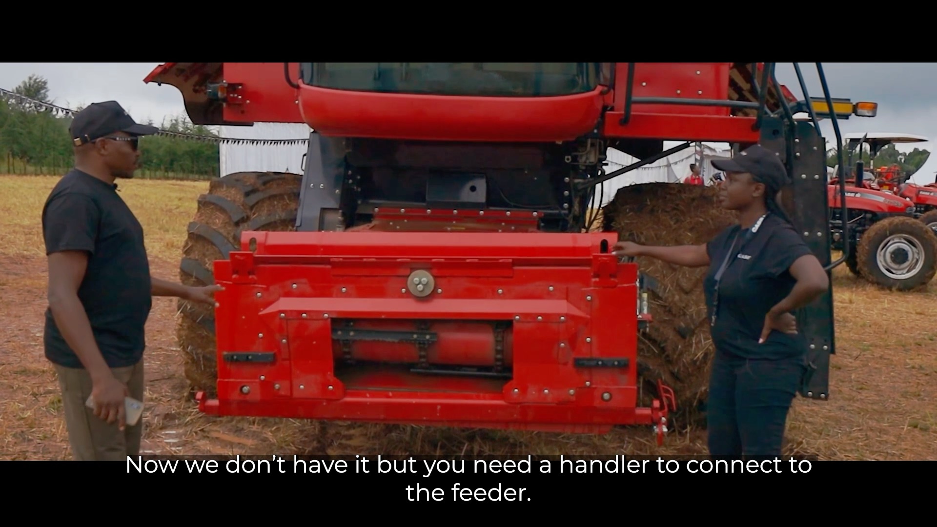 Gidion Muriuki, CNH Corporate Farming Technical Support, shows us how easy it is to use the Axial Flow 4088 for harvesting. Its versatility allows you to work with different types of grains. Watch the full video by clicking here: https://ow.ly/KbAa50VbMci