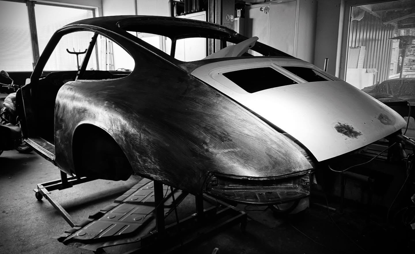 #porsche912 Bj #1965 Neuaufbau
#911 #porsche #restauration #oldtimer #classiccar
#oldcar #germanbikeprojekt by #robby