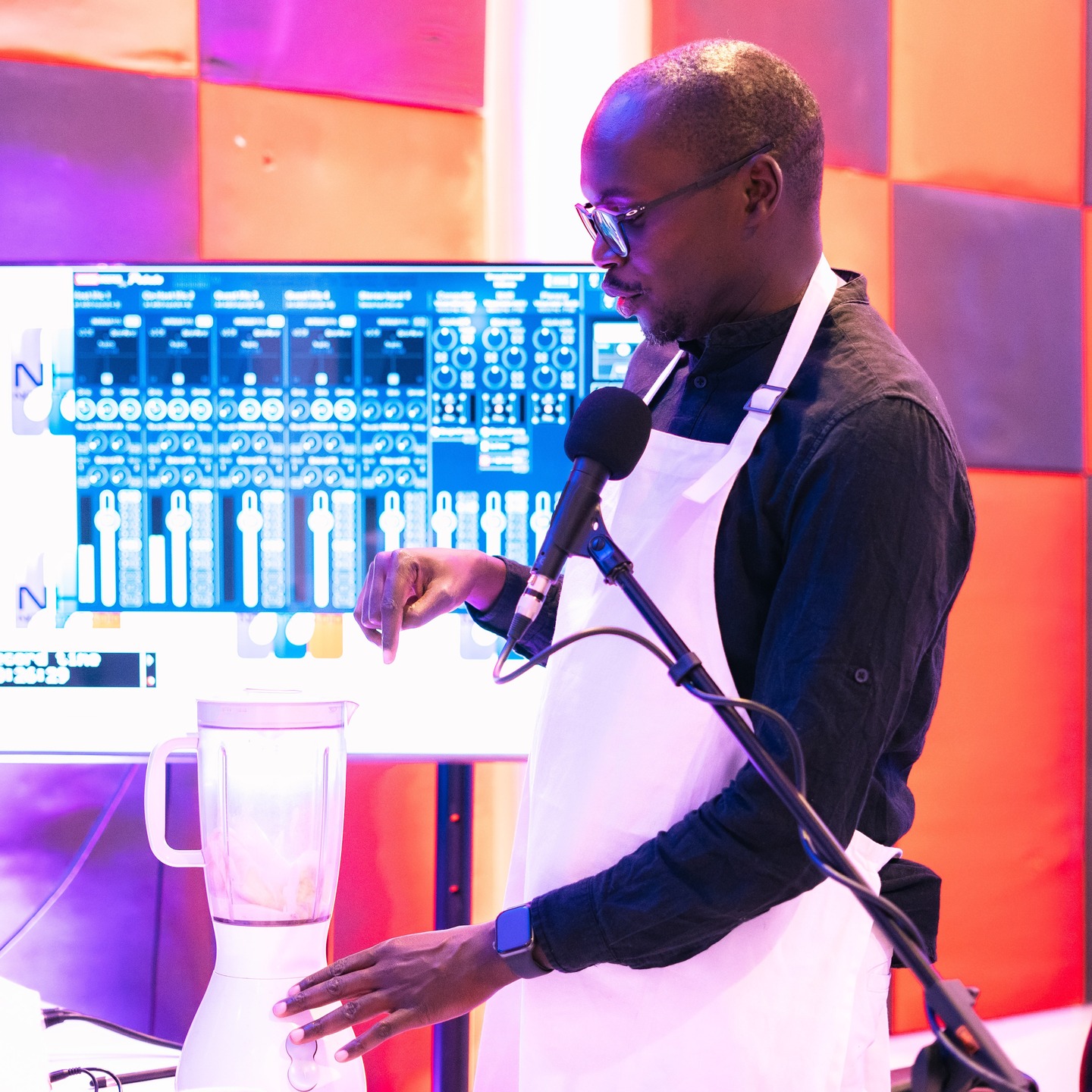 🌟 Meet Tim aka the Chef of Common Sense Technology. I’m here to turn the hottest tech trends into real recipes for social good. 💪
No fluff. No jargon. Just fresh, practical solutions served weekly.
Expect:
🌊 Unfiltered questions.
📊 Gen Z insights.
🕵️ No tech jargon getting past him!
PLUS, new fun segments like:
🌐 Tech Word of the Day
😅 Meme of the Week
🍳 What’s Cooking?
Are you ready for a taste?
#ChefOfTech #CommonSenseTech #TechThatMatters #SocialImpactLeadership #InnovationSimplified