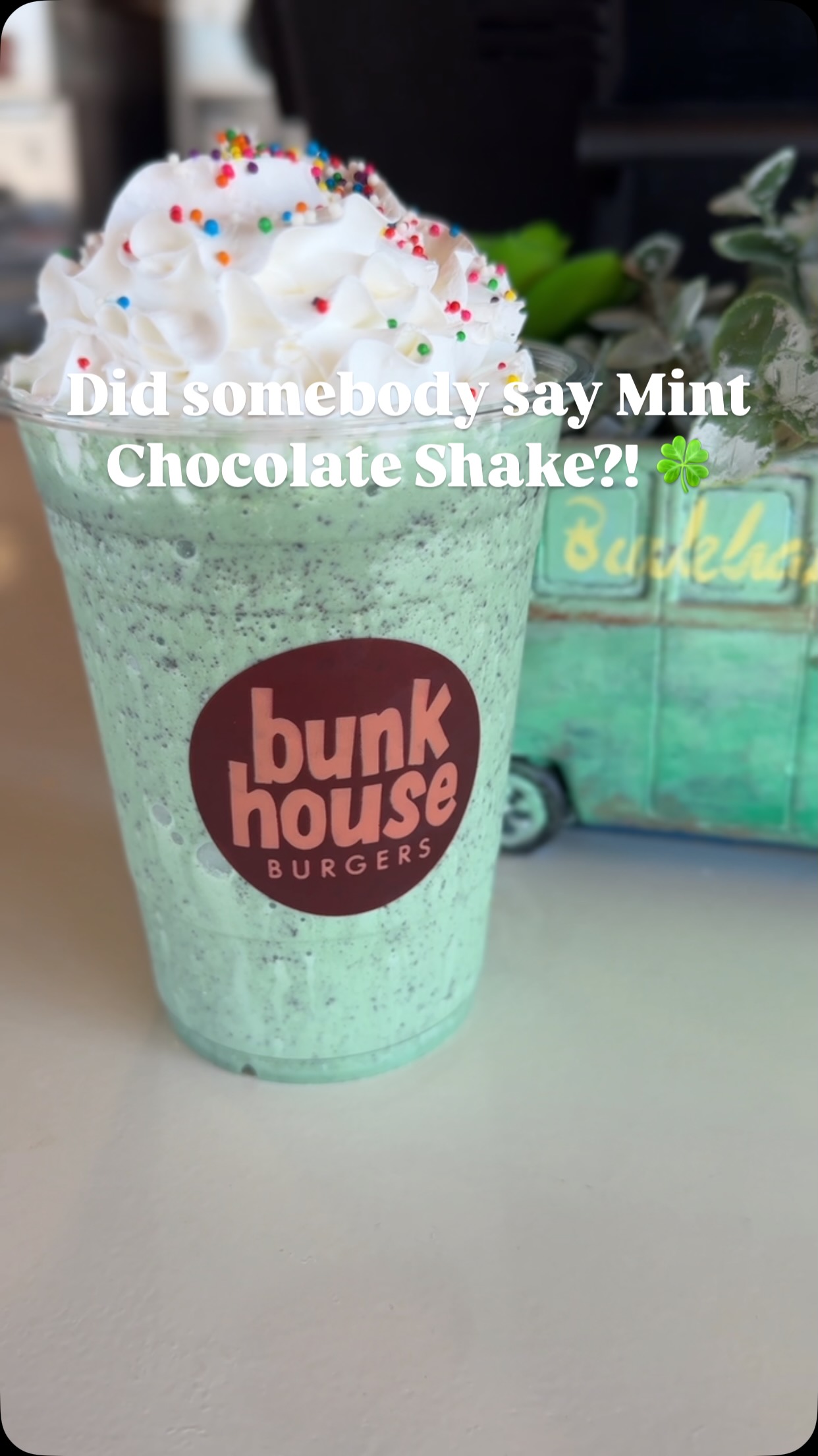 Here’s to finding your pot of gold at the end of our drive-thru. 🍀🌈
Mint Chocolate Shake | 7
vanilla soft serve blended with crumbled Oreo & peppermint, topped with whipped cream and sprinkles
Available this month ONLY!