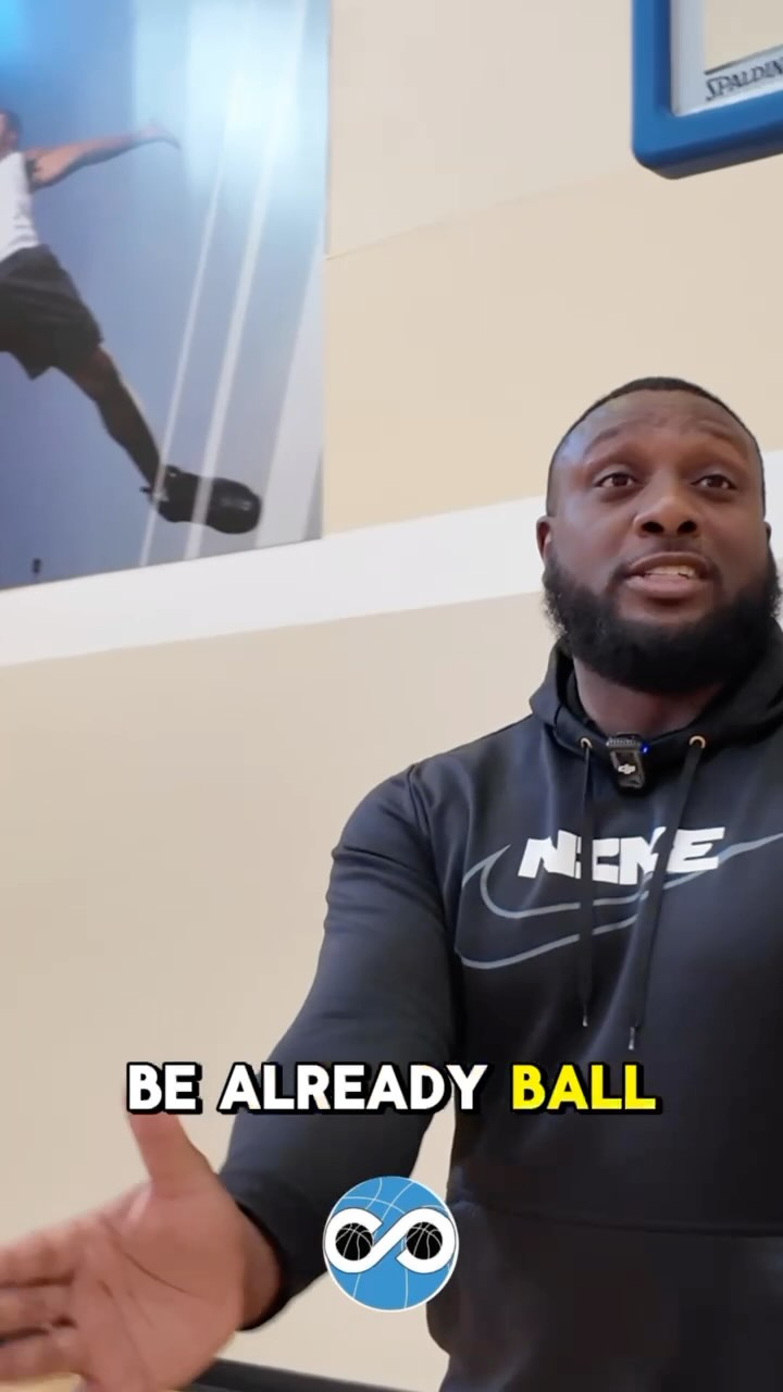 🚨SUNDAY SCHOOL🚨
Options off attacking the elbow