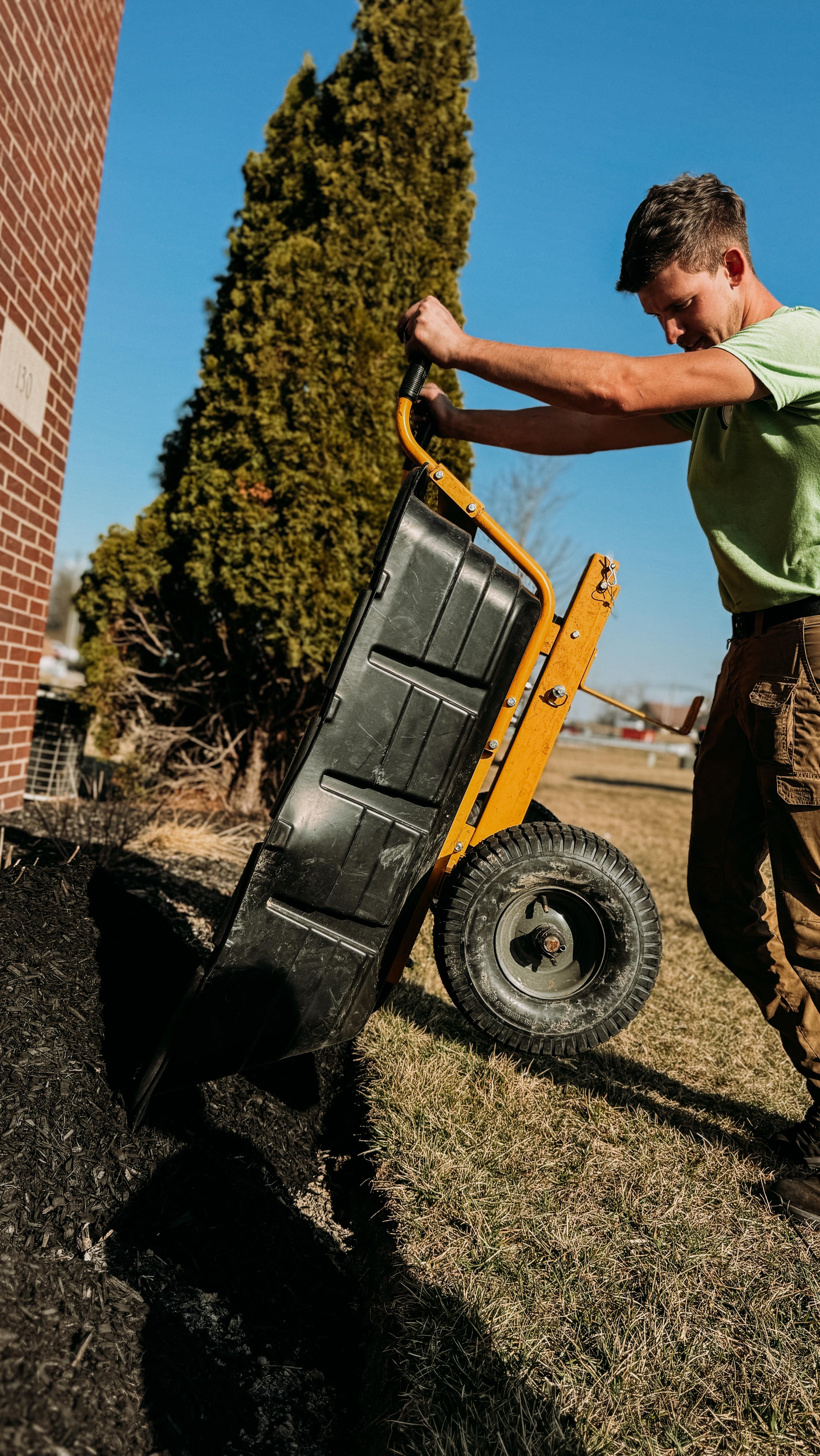 Thinking of selling your home? 🌿 Freshening up your landscaping can make a huge difference! A well-maintained yard boosts curb appeal, instantly enhancing the first impression of your home. Not only does this make your property more inviting, but it also increases its value, helping you attract more buyers and potentially get higher offers. A refreshed landscape shows that your home is cared for, making buyers more confident in their decision. Let us help you transform your yard and make your home stand out in a competitive market! 🏡✨ https://www.earthadvocateohio.com
#SpringTransformation #MulchMatters #GardenGlow #Landscaping #SpringPrep #OutdoorLiving #GardenDesign #LandscapingIdeas #OutdoorLiving #SpringVibes #LandscapingInspiration #GardeningSeason #BackyardMakeover #LandscapeDesign #SpringGardening #LandscapeTransformation #OutdoorSpaces #CurbAppeal #Landscaping