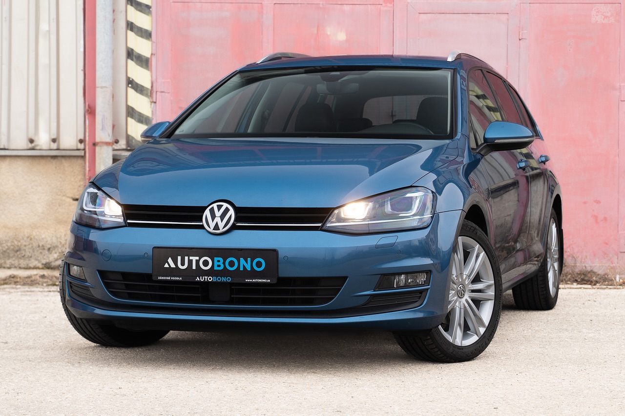 Na predaj
Volkswagen Golf Combi 2.0 TDI DSG
09/2016, 197 tisíc km, modrá metalíza
Highline: bixenónové svetlomety, vyhrievané masážne sedačky ErgoActive, vyhrievaný volant, ACC adaptívny tempomat, Lane Assist, Blind Spot Monitoring, 17-palcové hliníkové disky…
Celý inzerát tu:
www.autobono.sk